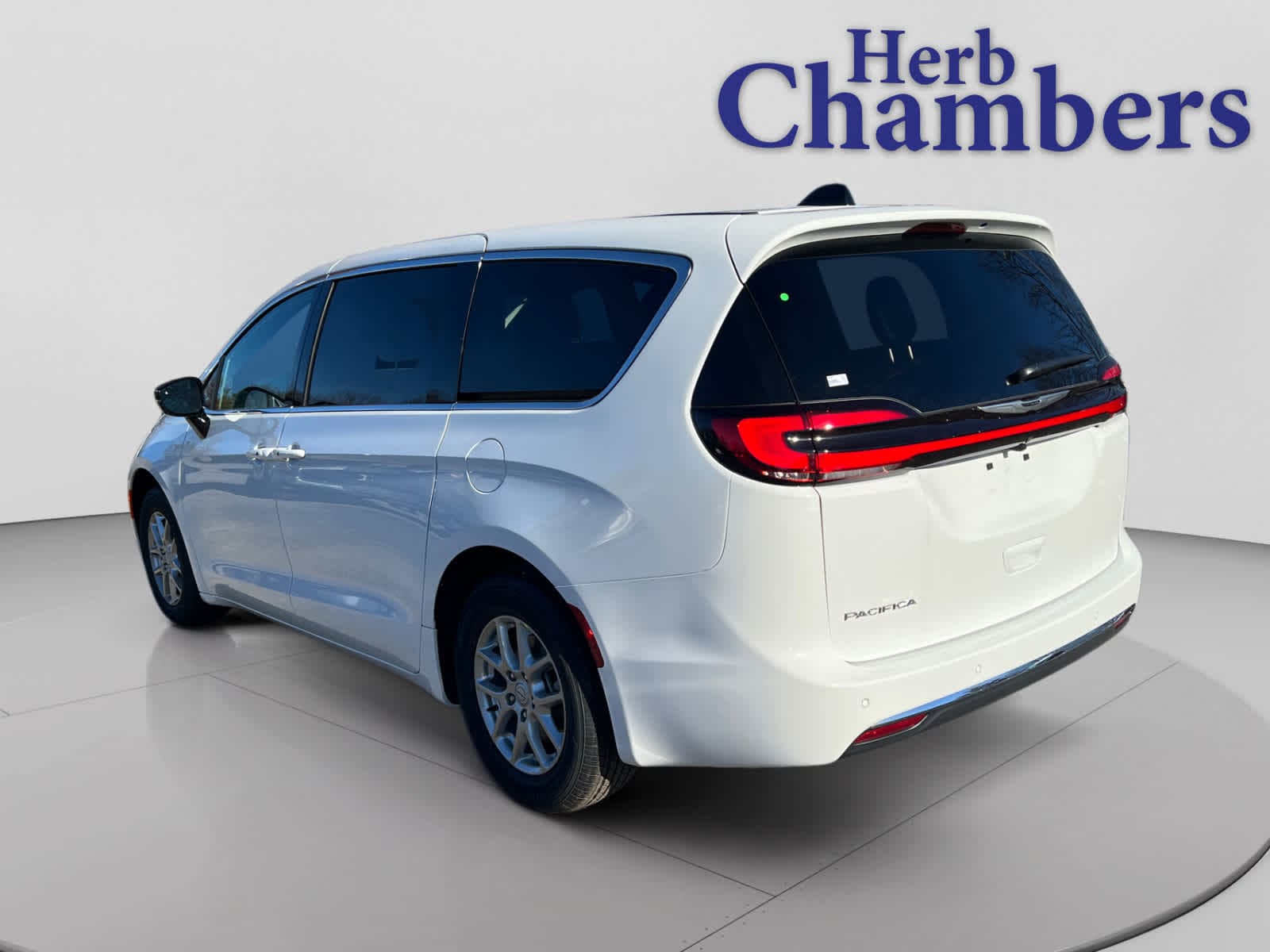 new 2026 Chrysler Pacifica car, priced at $46,335