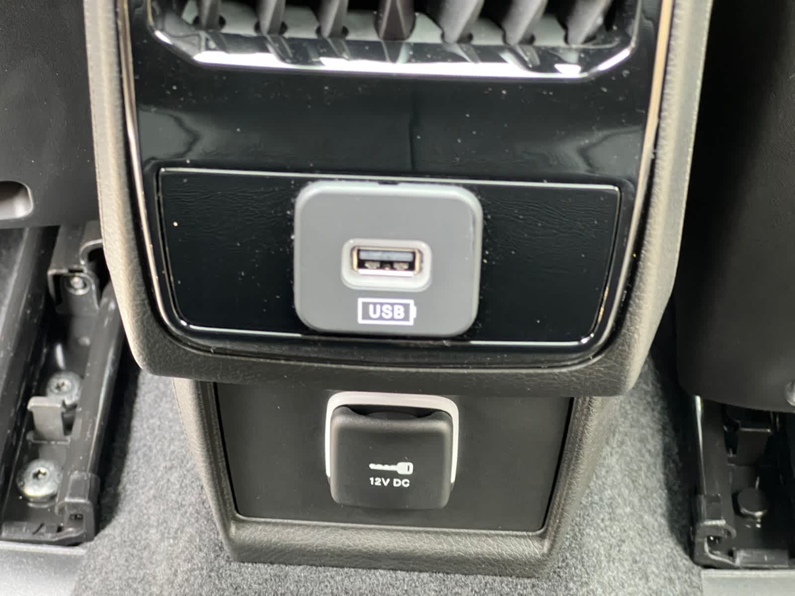 new 2025 Jeep Compass car, priced at $37,260