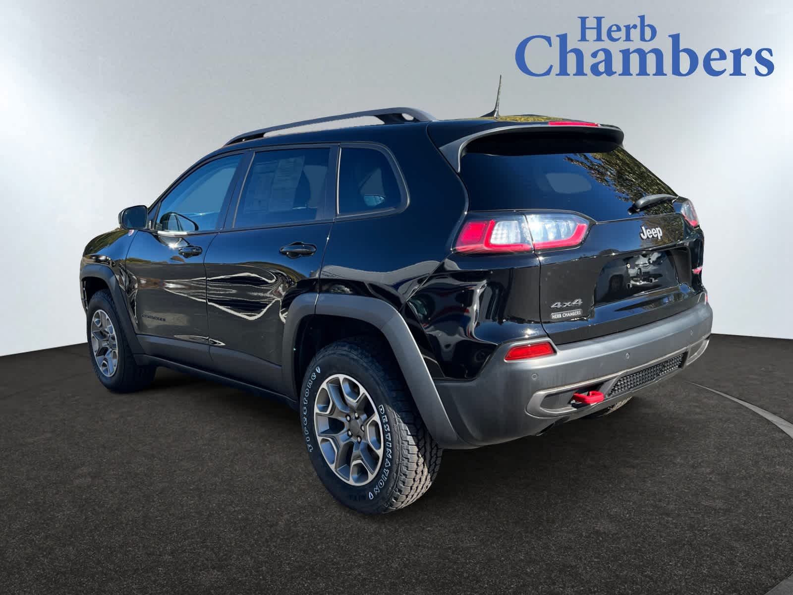 used 2021 Jeep Cherokee car, priced at $25,497