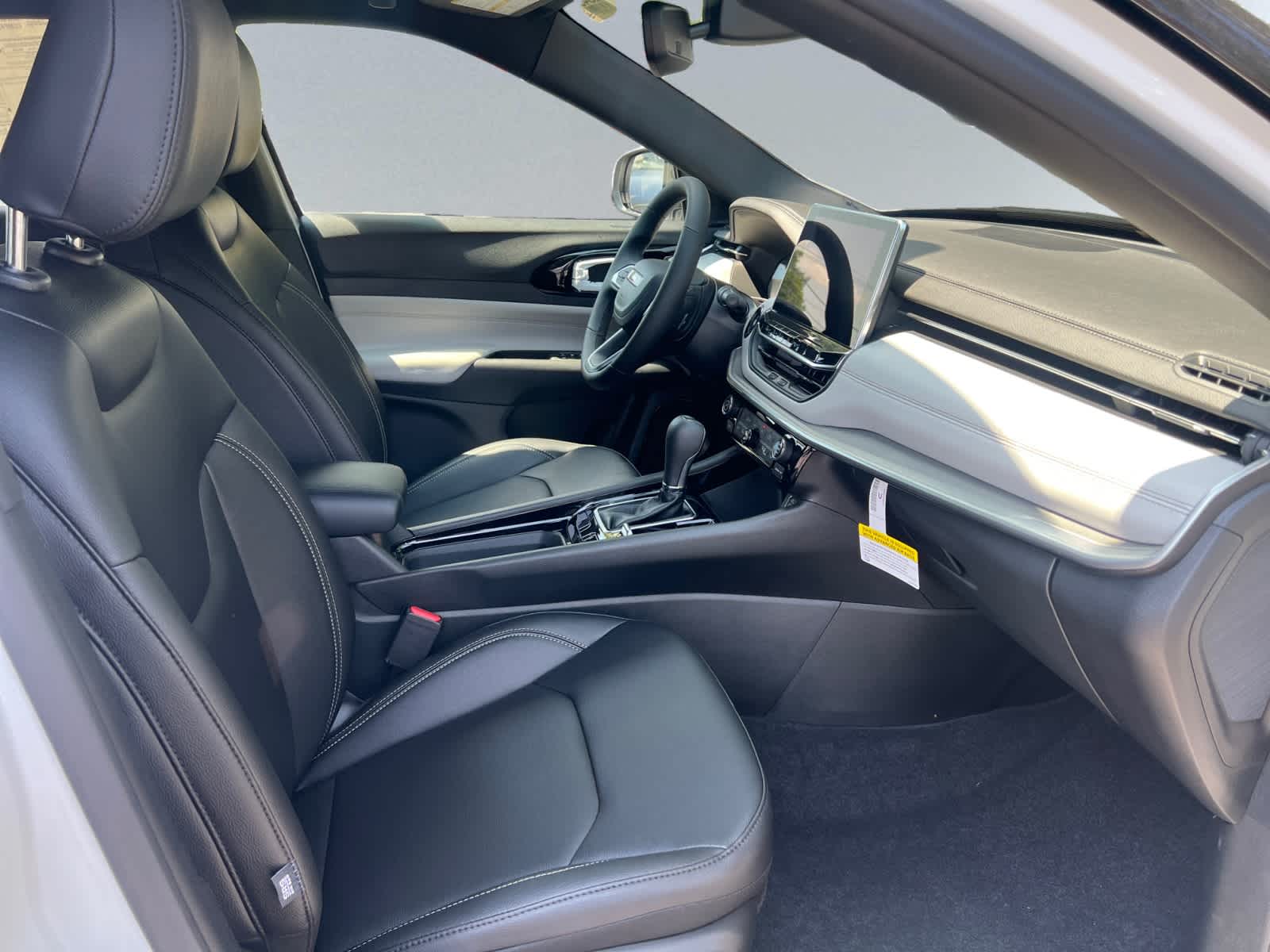 new 2025 Jeep Compass car, priced at $34,490