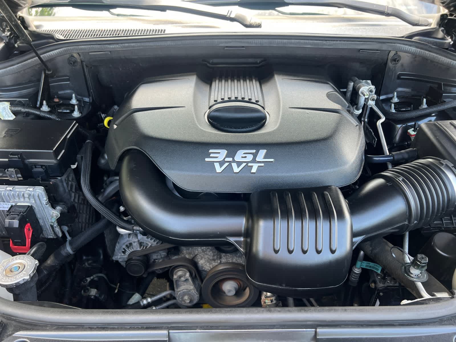 used 2014 Jeep Grand Cherokee car, priced at $15,598