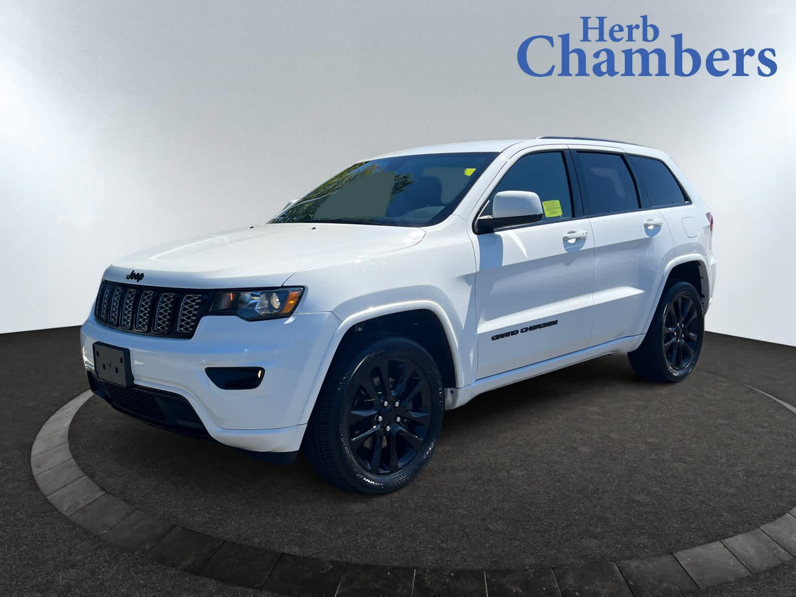 used 2021 Jeep Grand Cherokee car, priced at $20,497