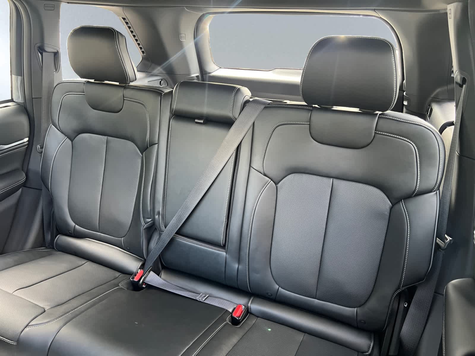 new 2025 Jeep Grand Cherokee car, priced at $63,230
