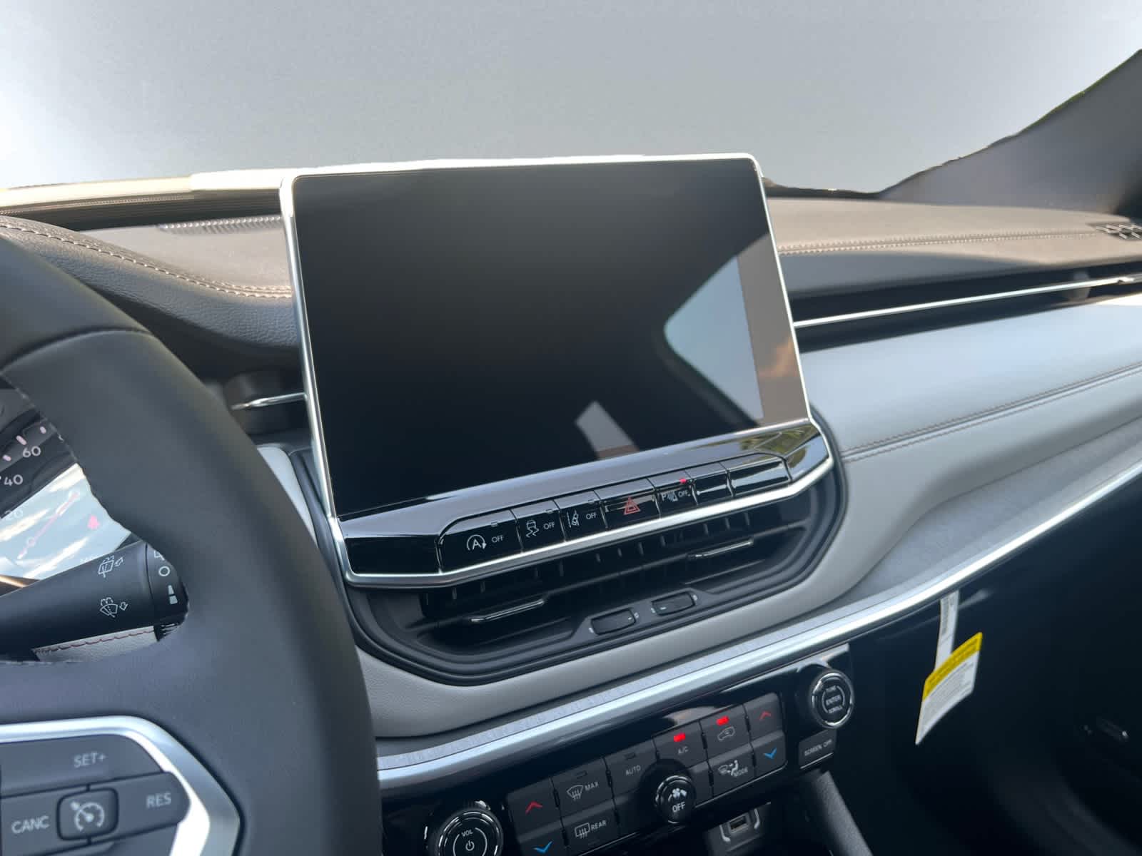 new 2025 Jeep Compass car, priced at $37,765