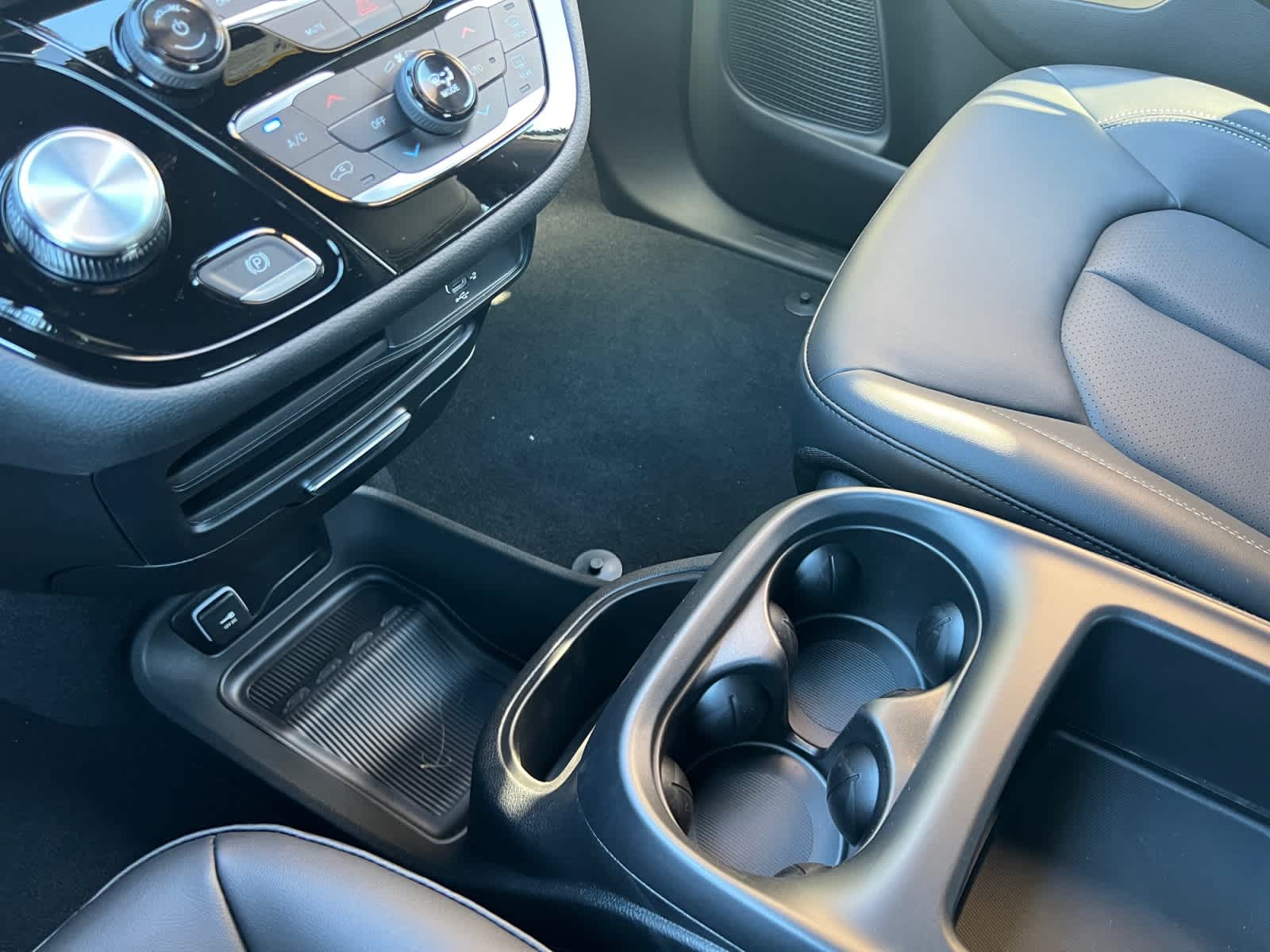 new 2026 Chrysler Pacifica car, priced at $48,360