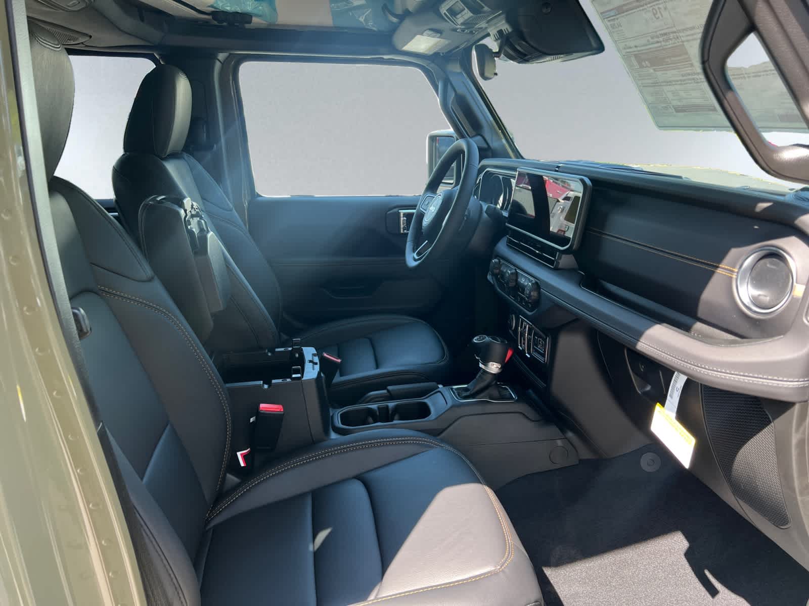 new 2025 Jeep Gladiator car, priced at $55,925