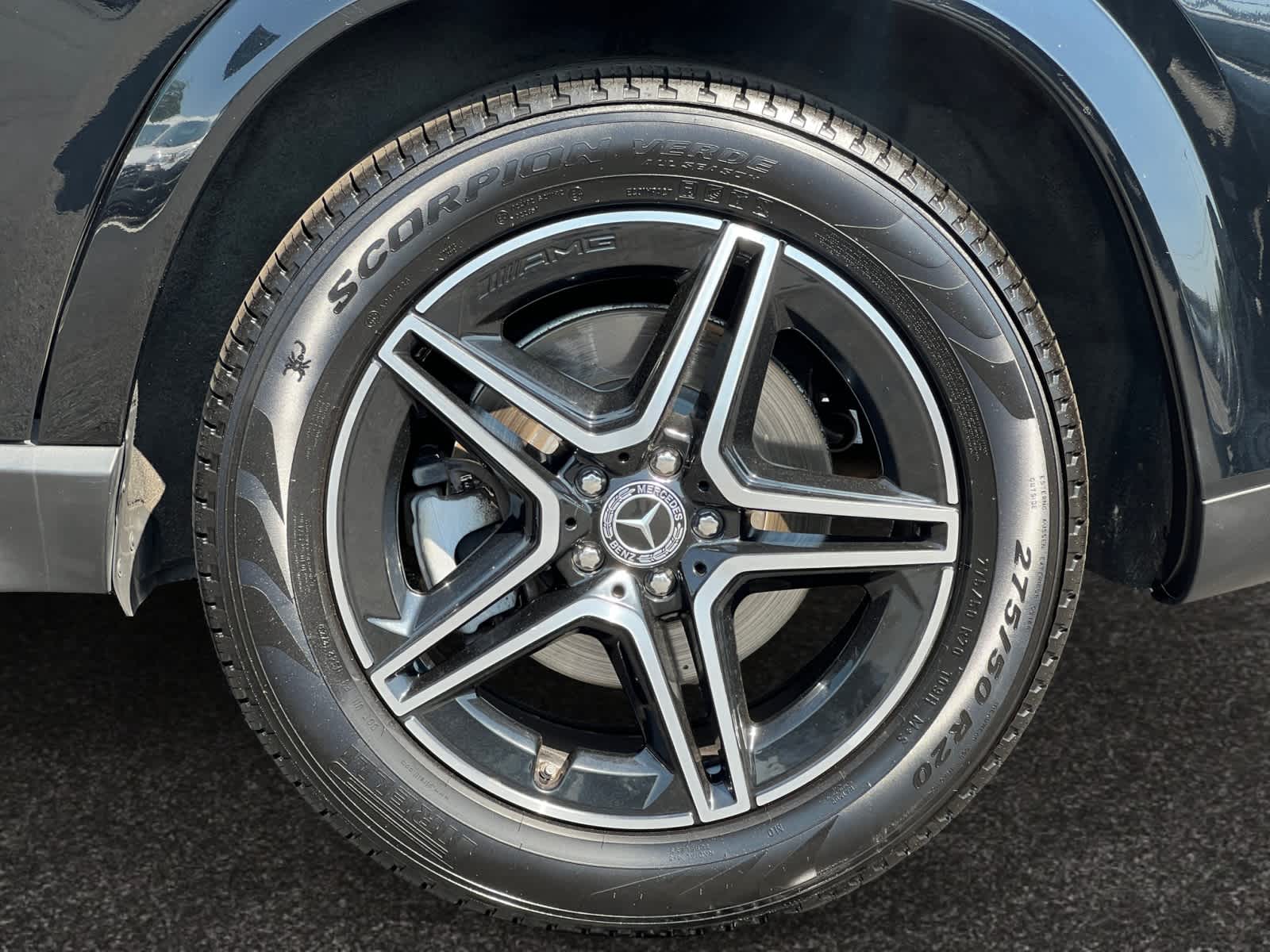 used 2020 Mercedes-Benz GLE 450 car, priced at $34,998