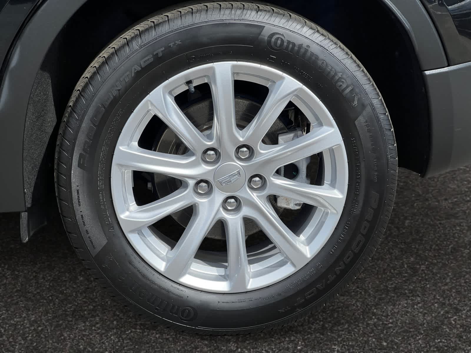 used 2022 Cadillac XT4 car, priced at $28,998
