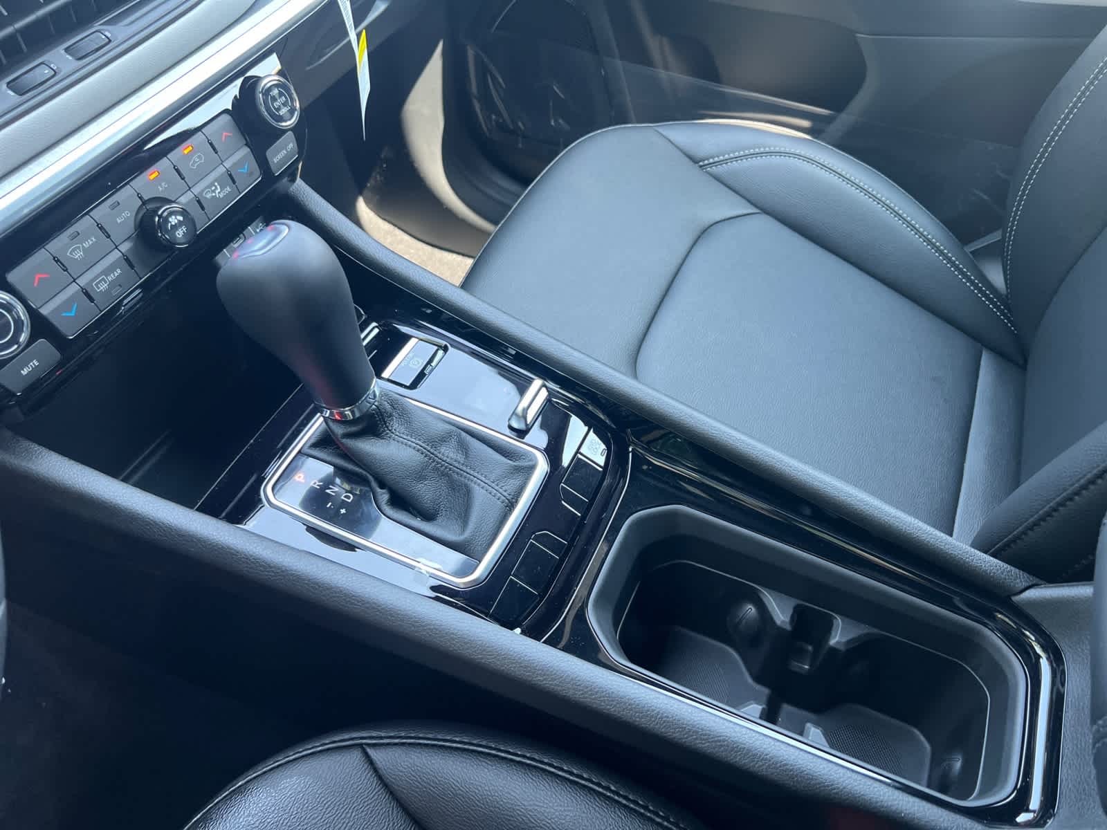 new 2025 Jeep Compass car, priced at $33,735