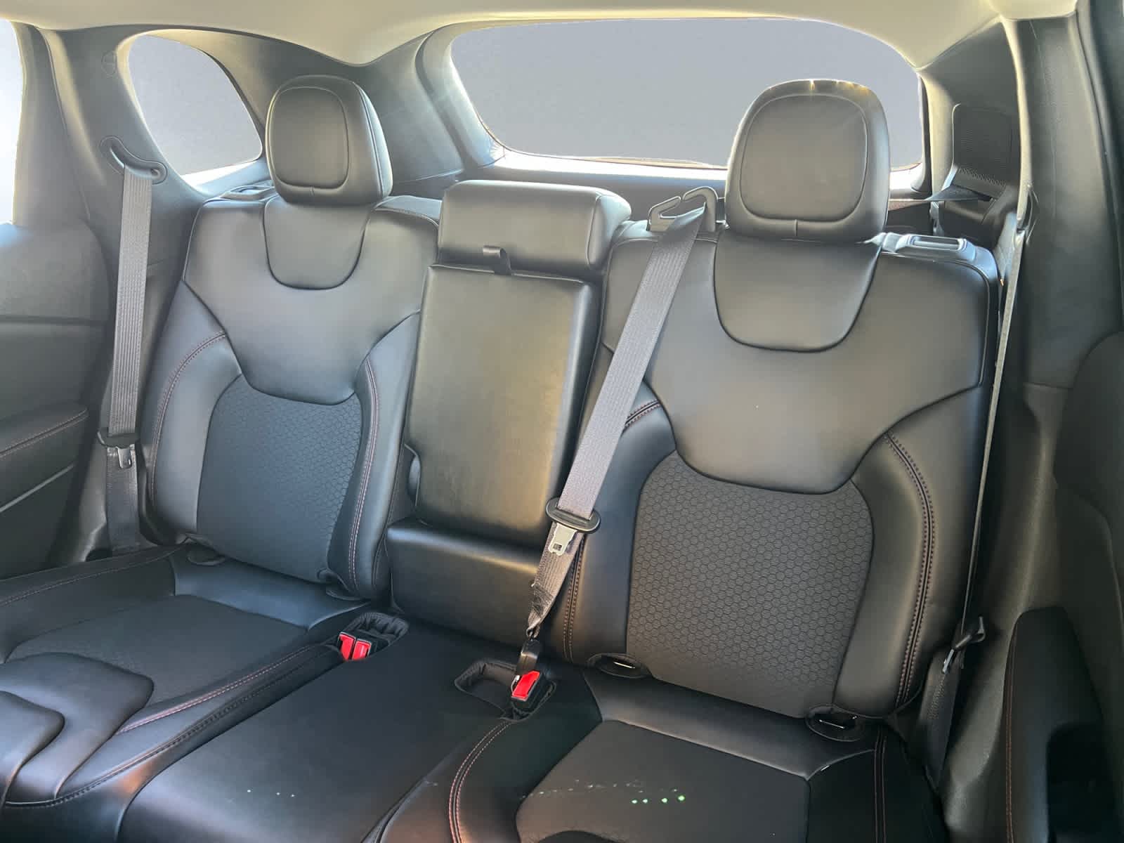 used 2021 Jeep Cherokee car, priced at $25,497