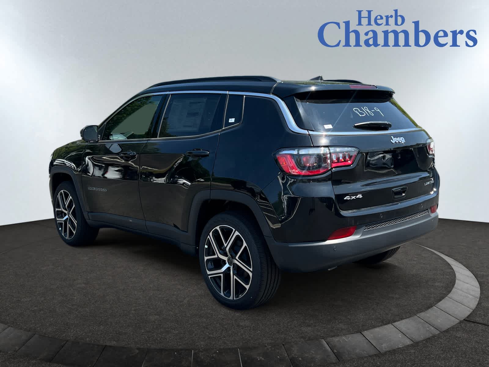 new 2025 Jeep Compass car, priced at $33,985