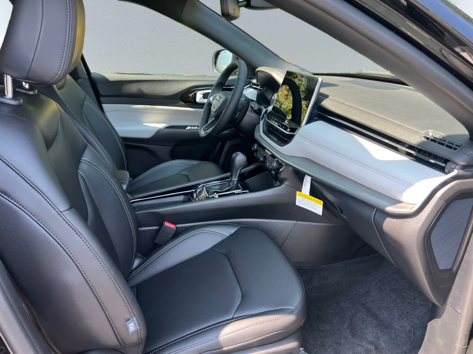 new 2025 Jeep Compass car, priced at $33,735