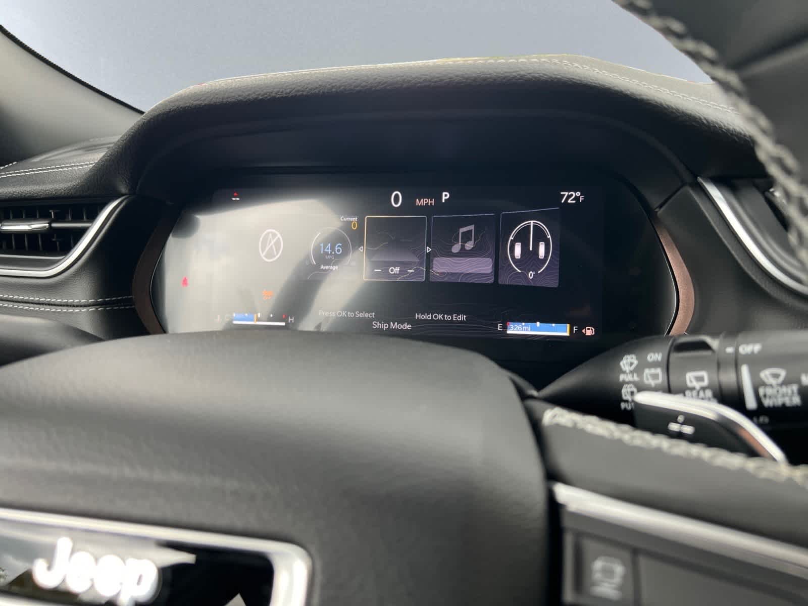 new 2025 Jeep Grand Cherokee car, priced at $47,415