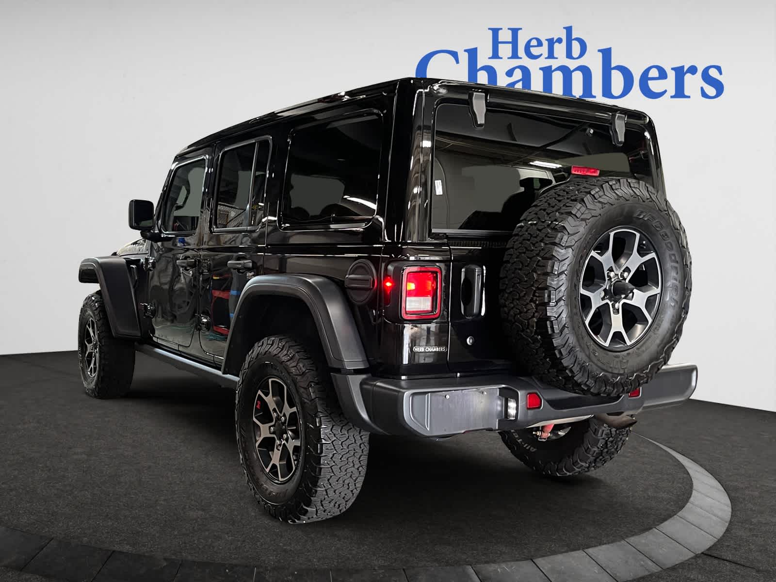 used 2019 Jeep Wrangler car, priced at $33,497