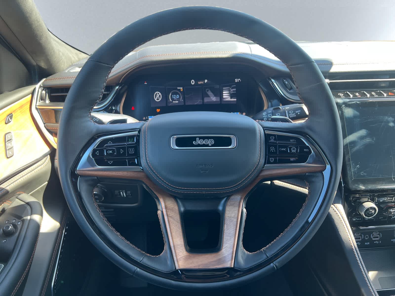 new 2025 Jeep Grand Cherokee car, priced at $66,535