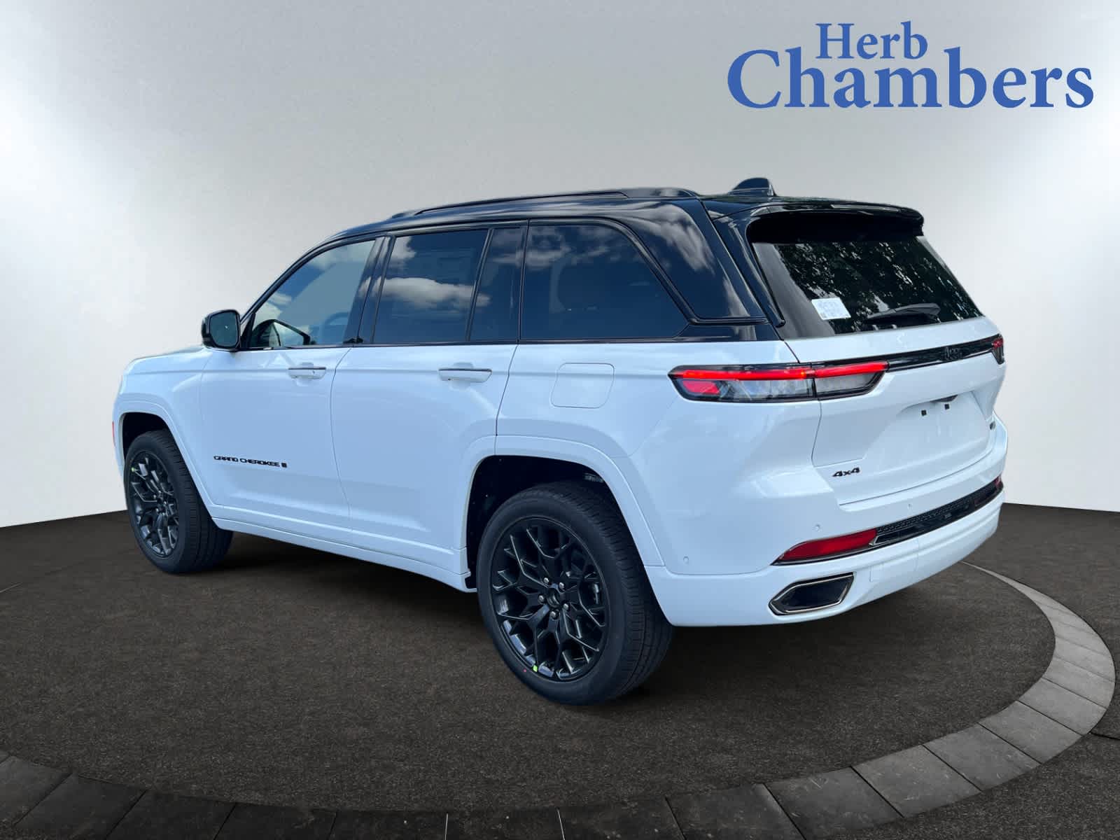 new 2025 Jeep Grand Cherokee car, priced at $63,865