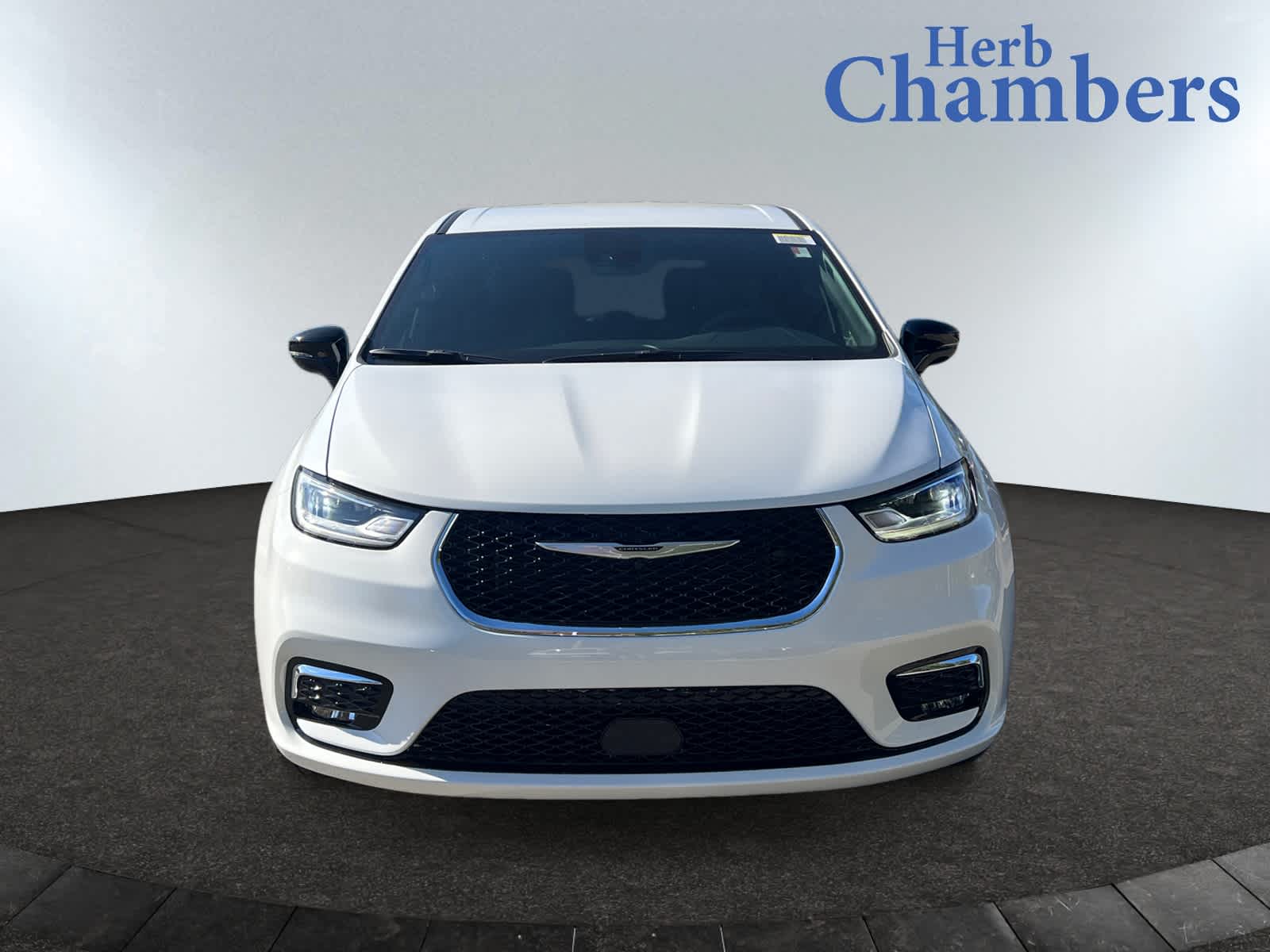 new 2026 Chrysler Pacifica car, priced at $48,360