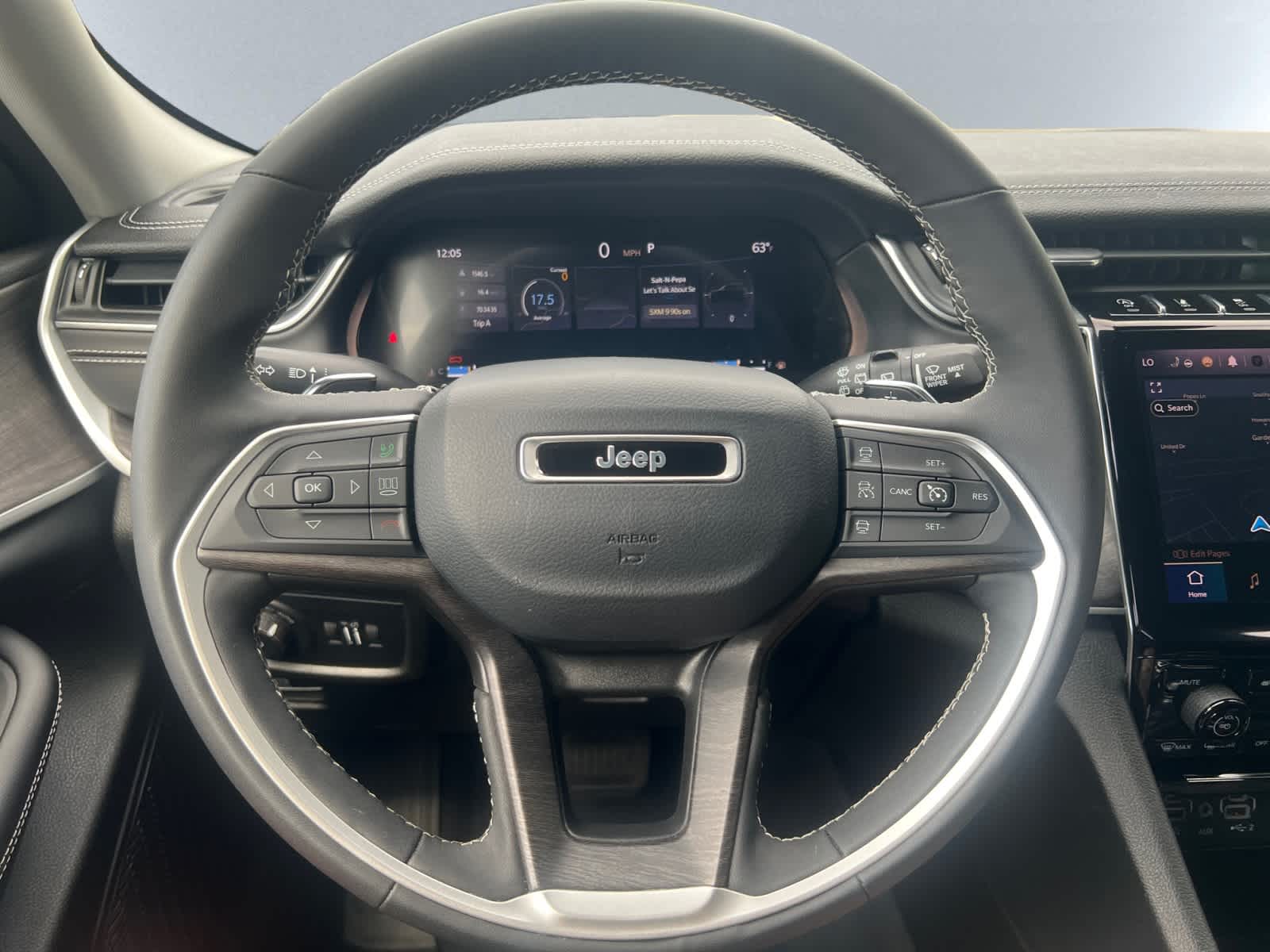 used 2023 Jeep Grand Cherokee car, priced at $37,097