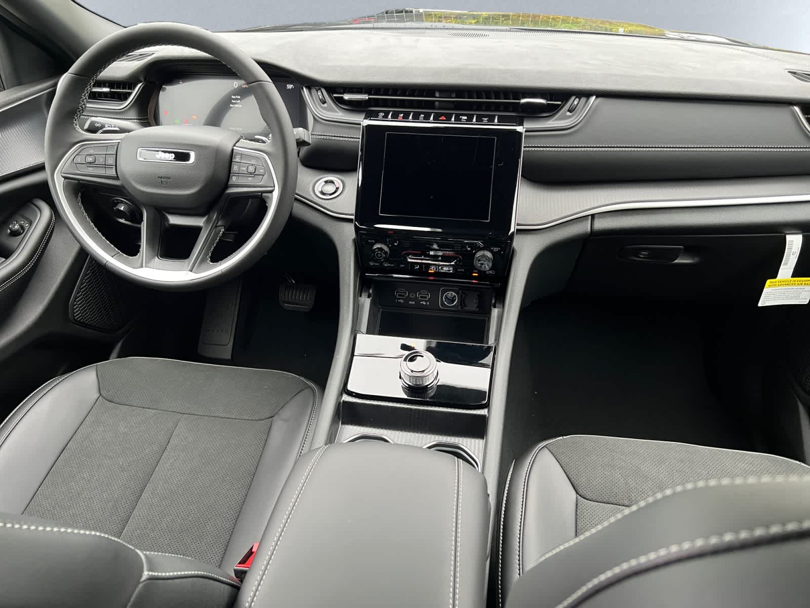 new 2025 Jeep Grand Cherokee car, priced at $42,630