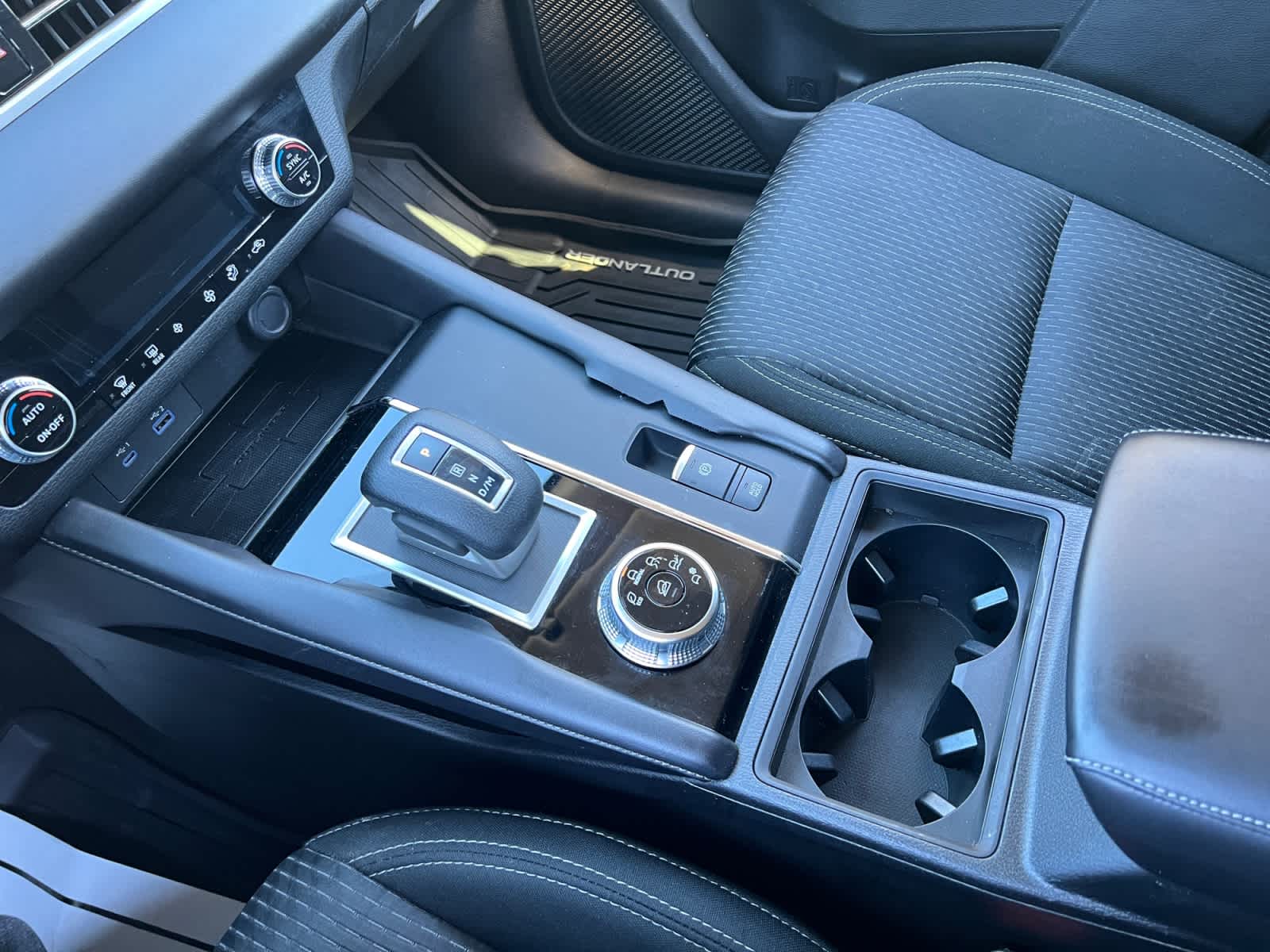 used 2022 Mitsubishi Outlander car, priced at $23,097