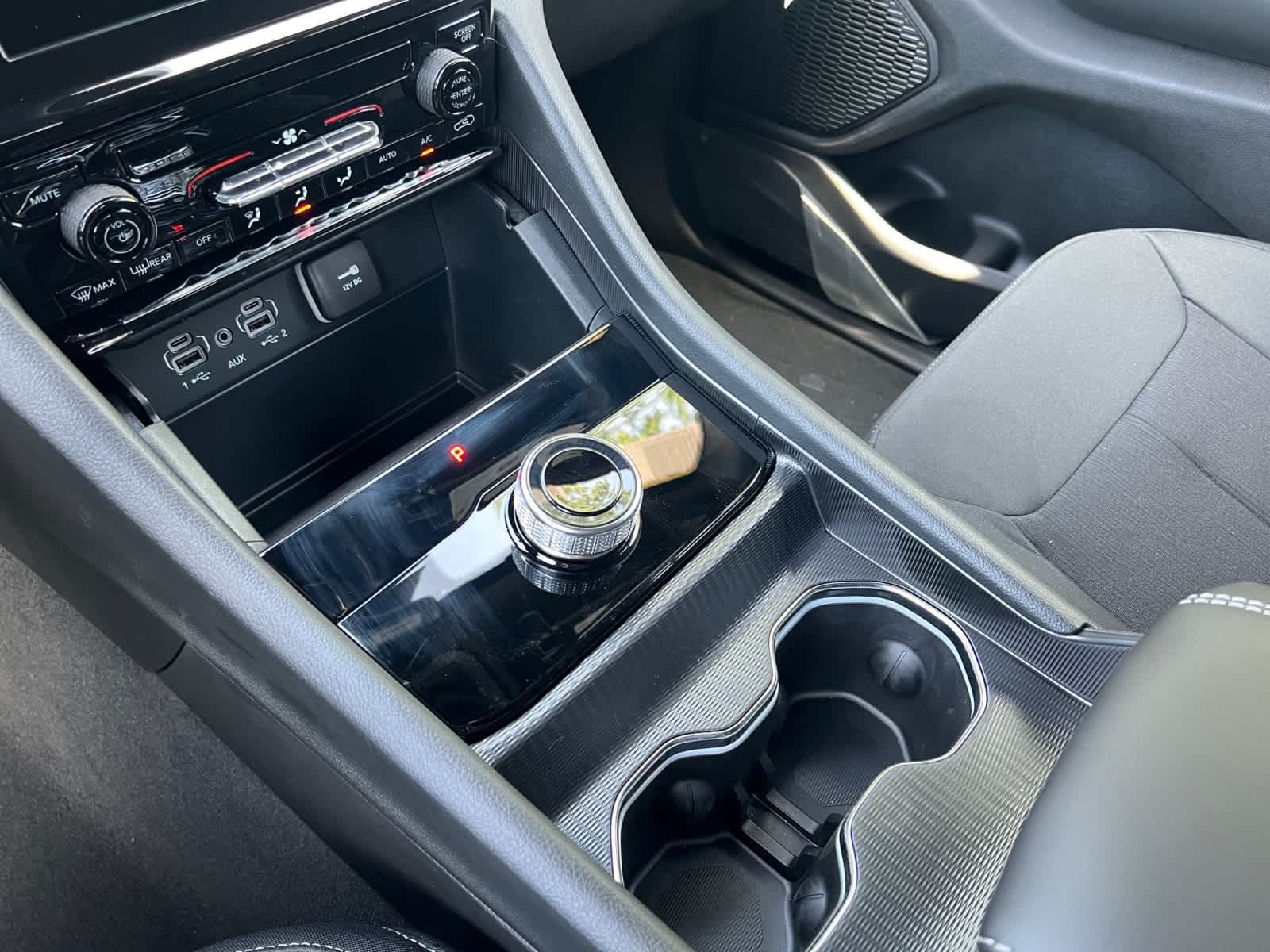 new 2025 Jeep Grand Cherokee car, priced at $41,370