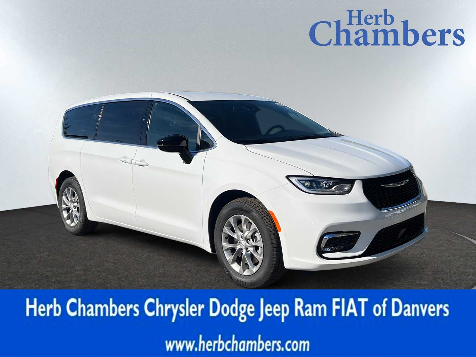 new 2026 Chrysler Pacifica car, priced at $48,360