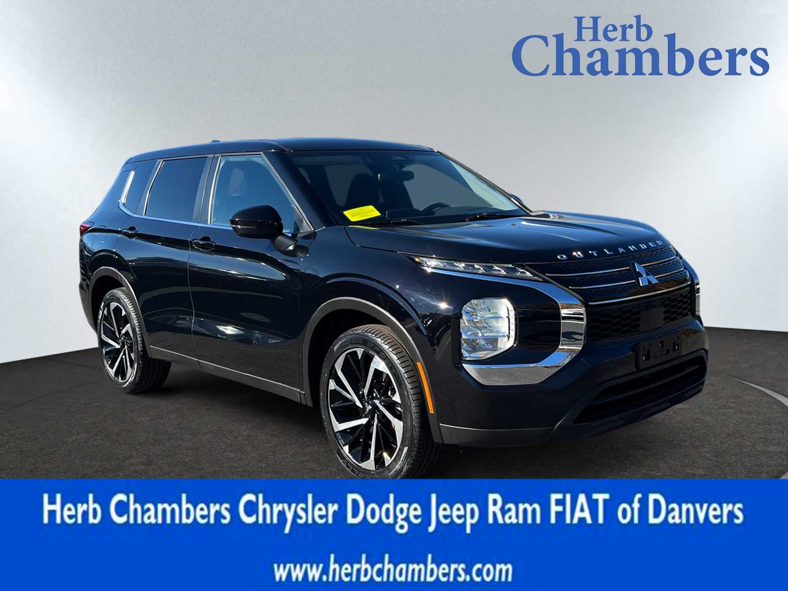 used 2022 Mitsubishi Outlander car, priced at $23,097