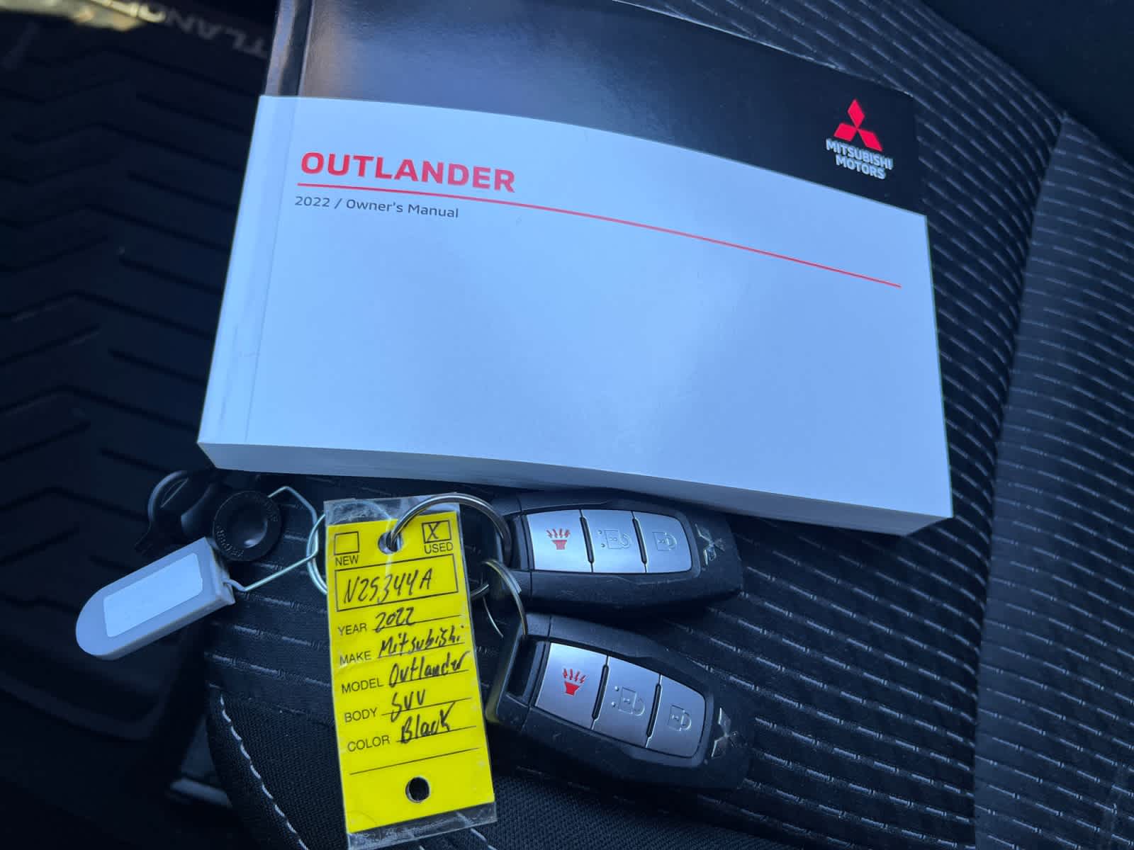 used 2022 Mitsubishi Outlander car, priced at $23,097