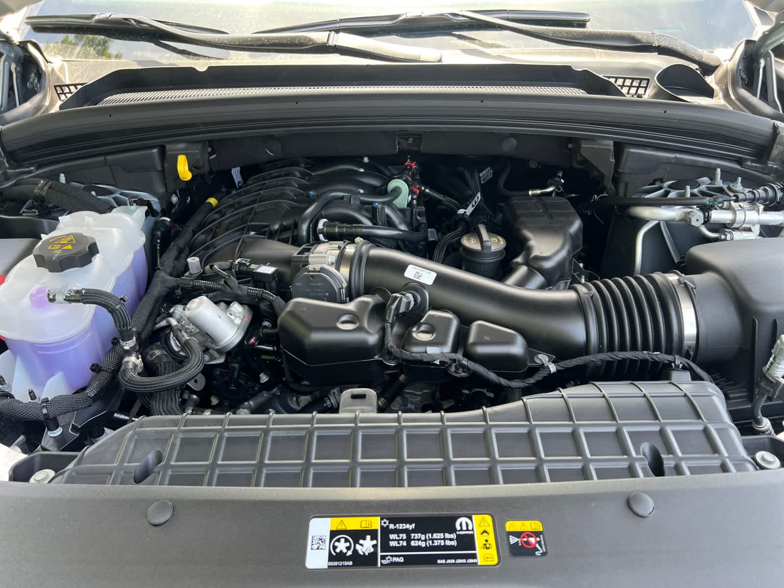 new 2025 Jeep Grand Cherokee car, priced at $41,370