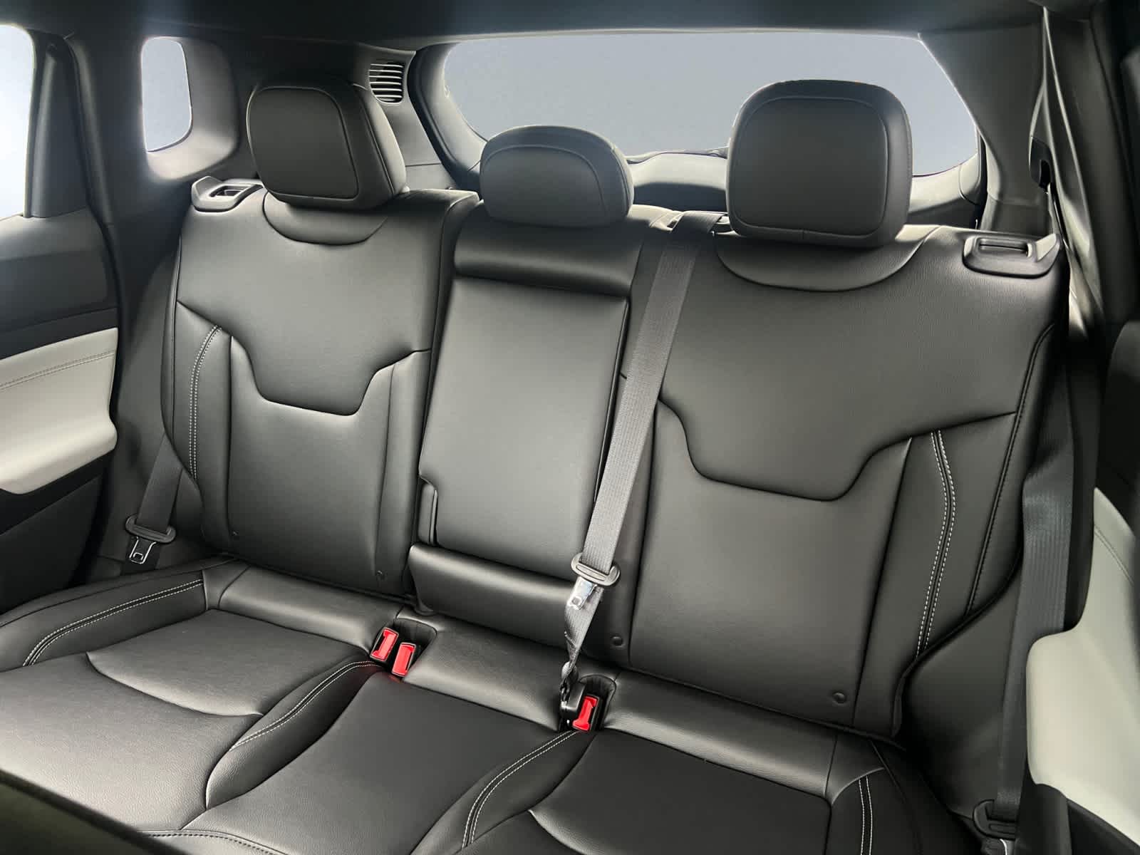 new 2025 Jeep Compass car, priced at $33,985