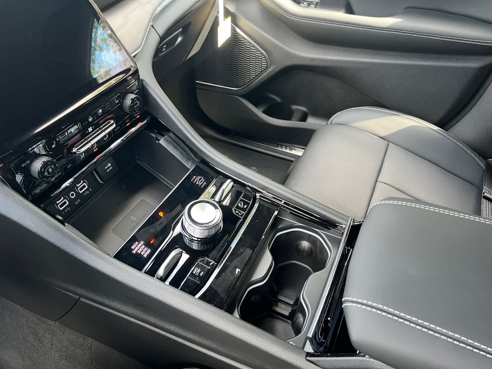 new 2025 Jeep Grand Cherokee car, priced at $63,230