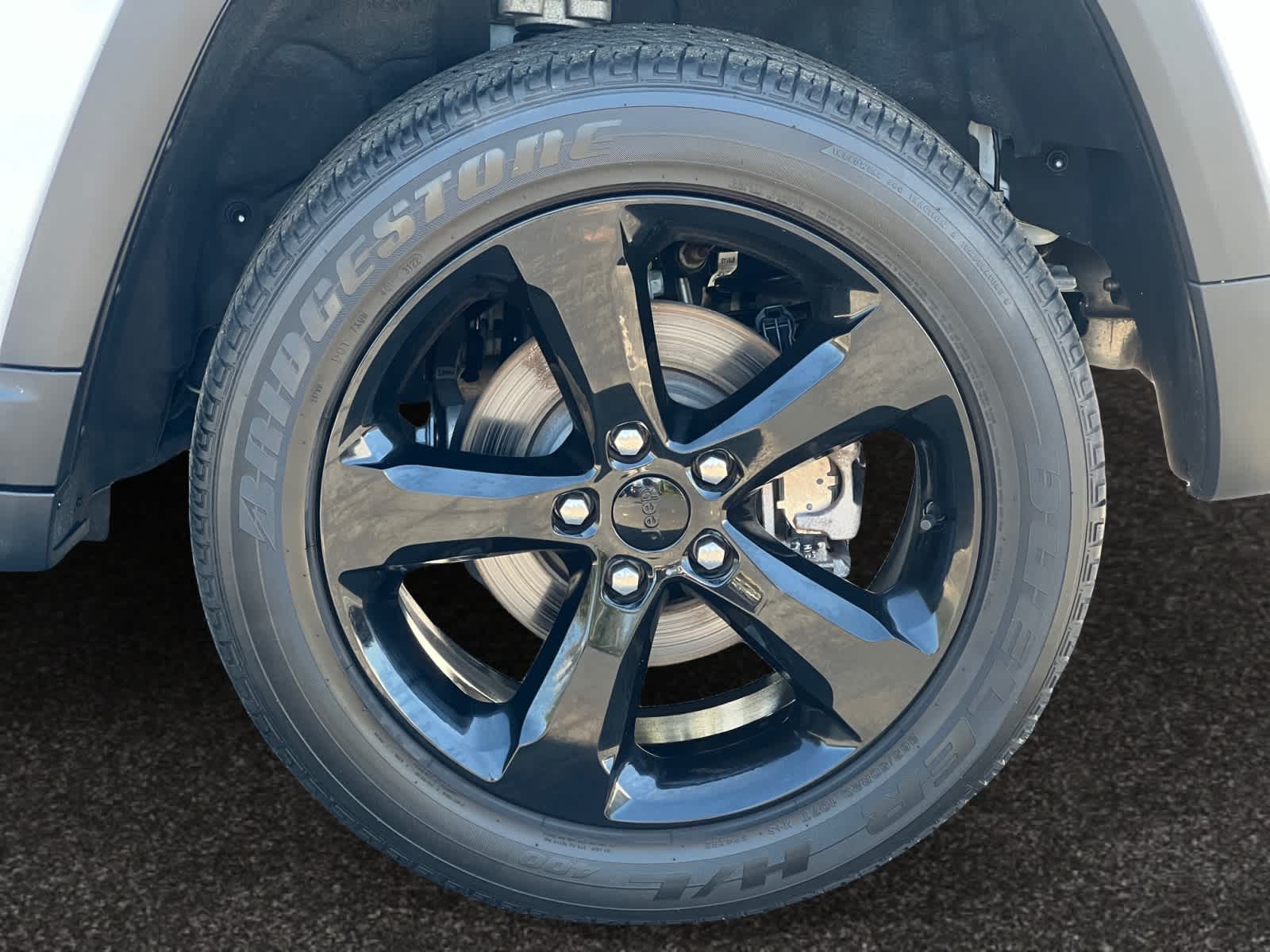 used 2023 Jeep Grand Cherokee car, priced at $33,797