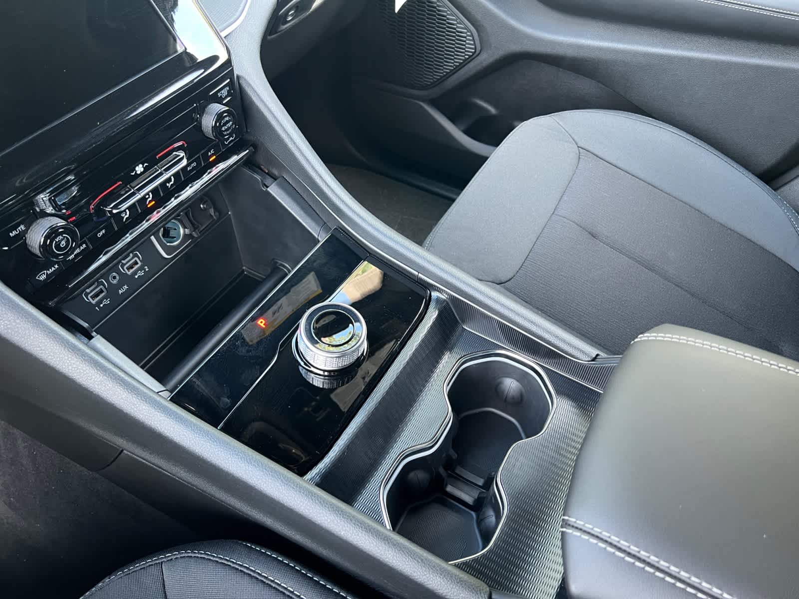 new 2025 Jeep Grand Cherokee car, priced at $41,370