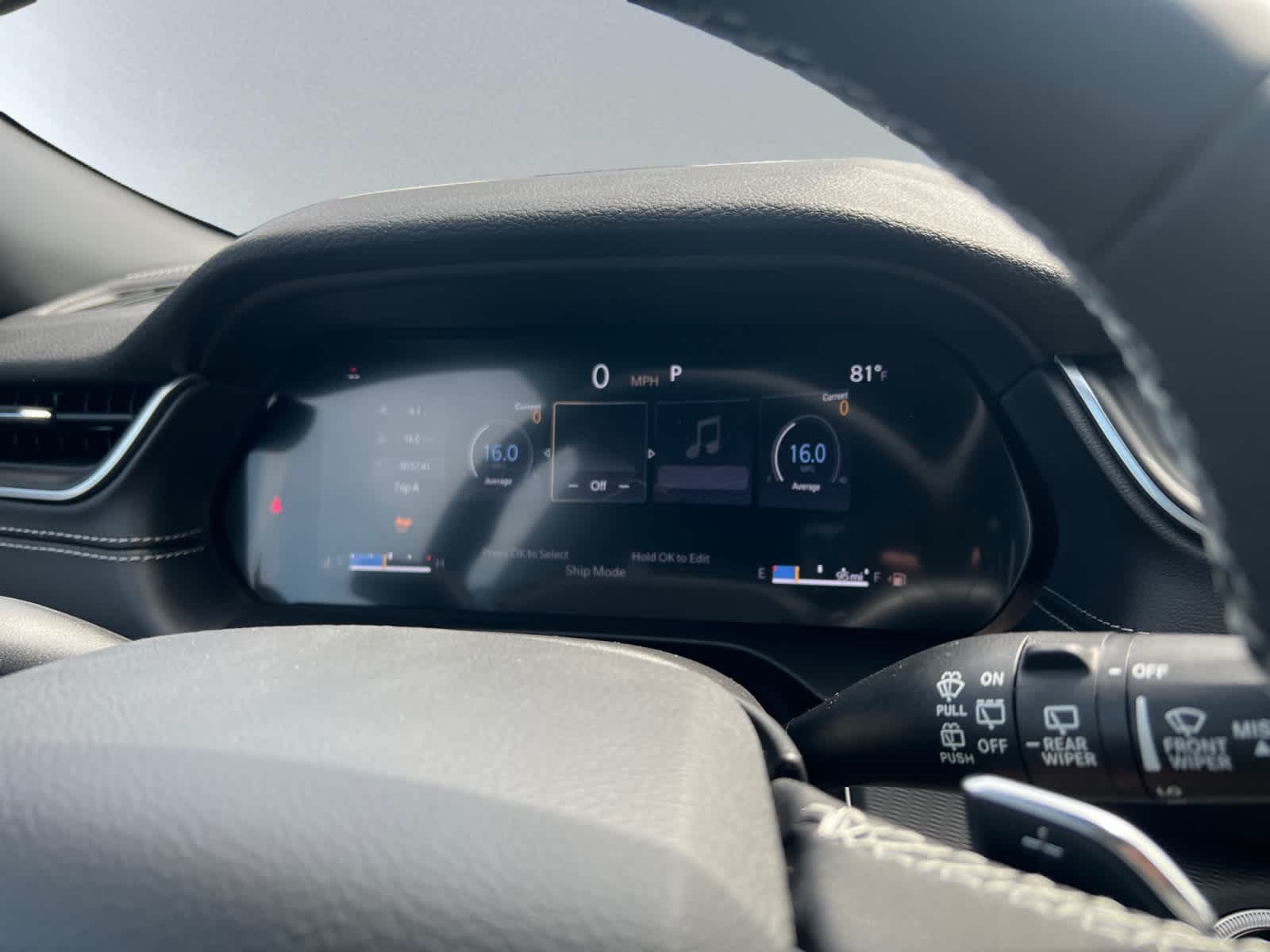 new 2025 Jeep Grand Cherokee car, priced at $42,280