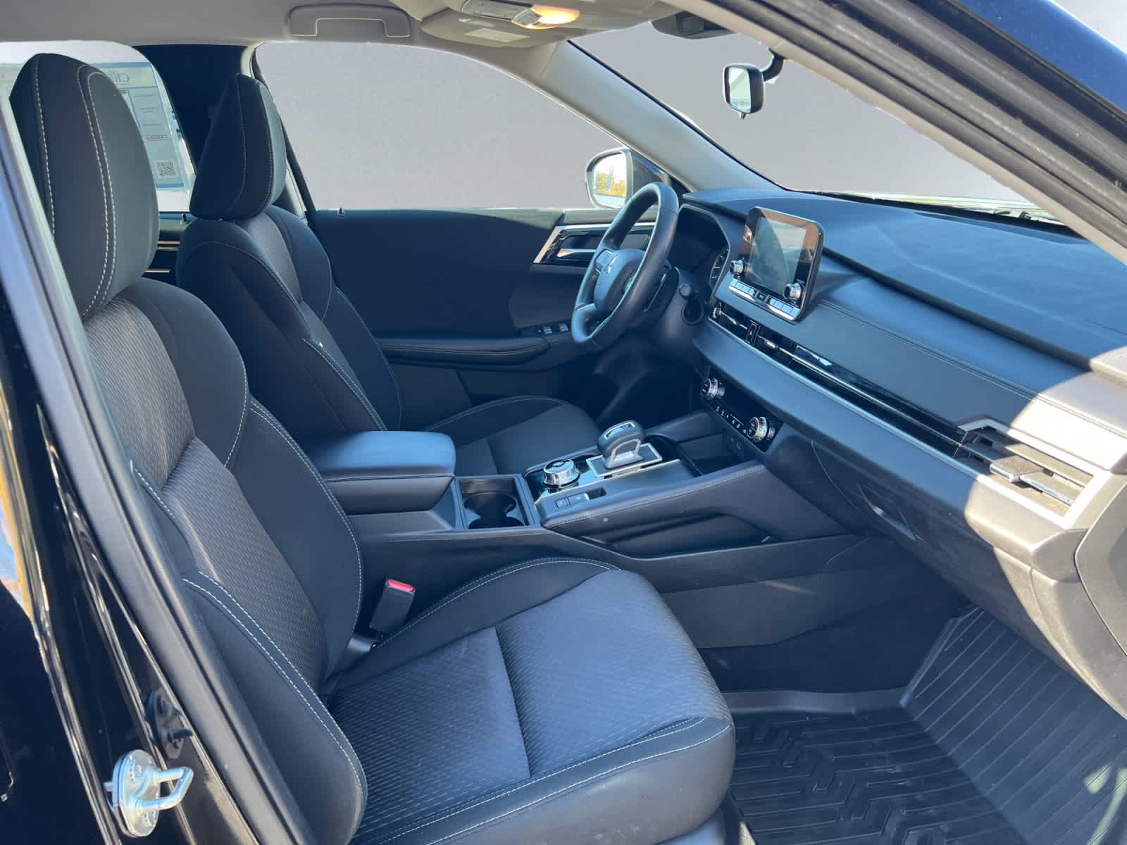 used 2022 Mitsubishi Outlander car, priced at $23,097