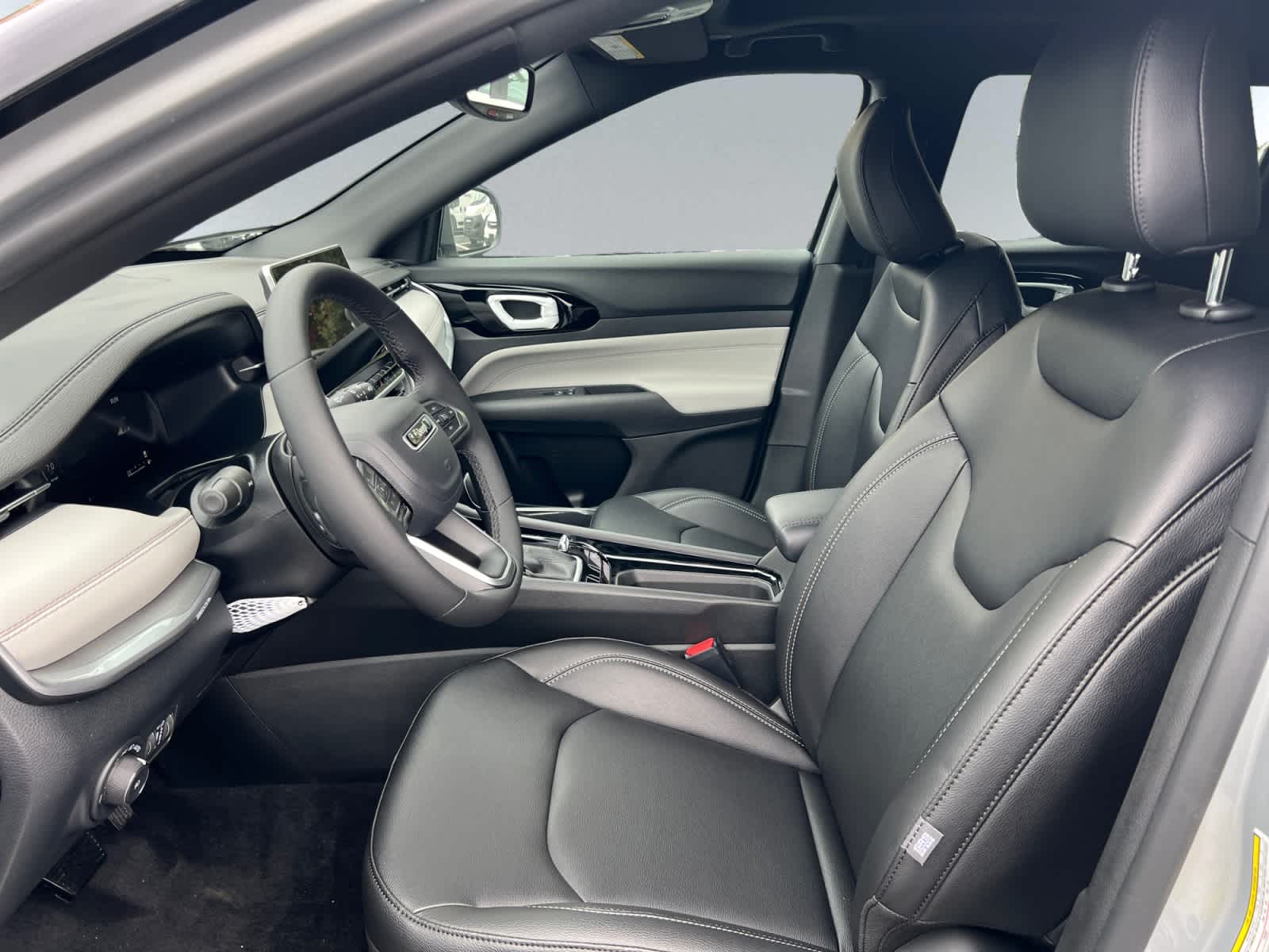 new 2026 Jeep Compass car, priced at $38,625