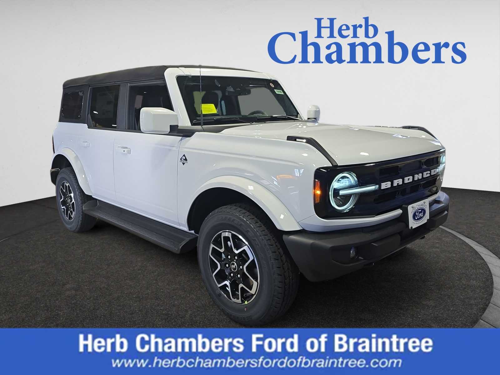 new 2025 Ford Bronco car, priced at $48,295