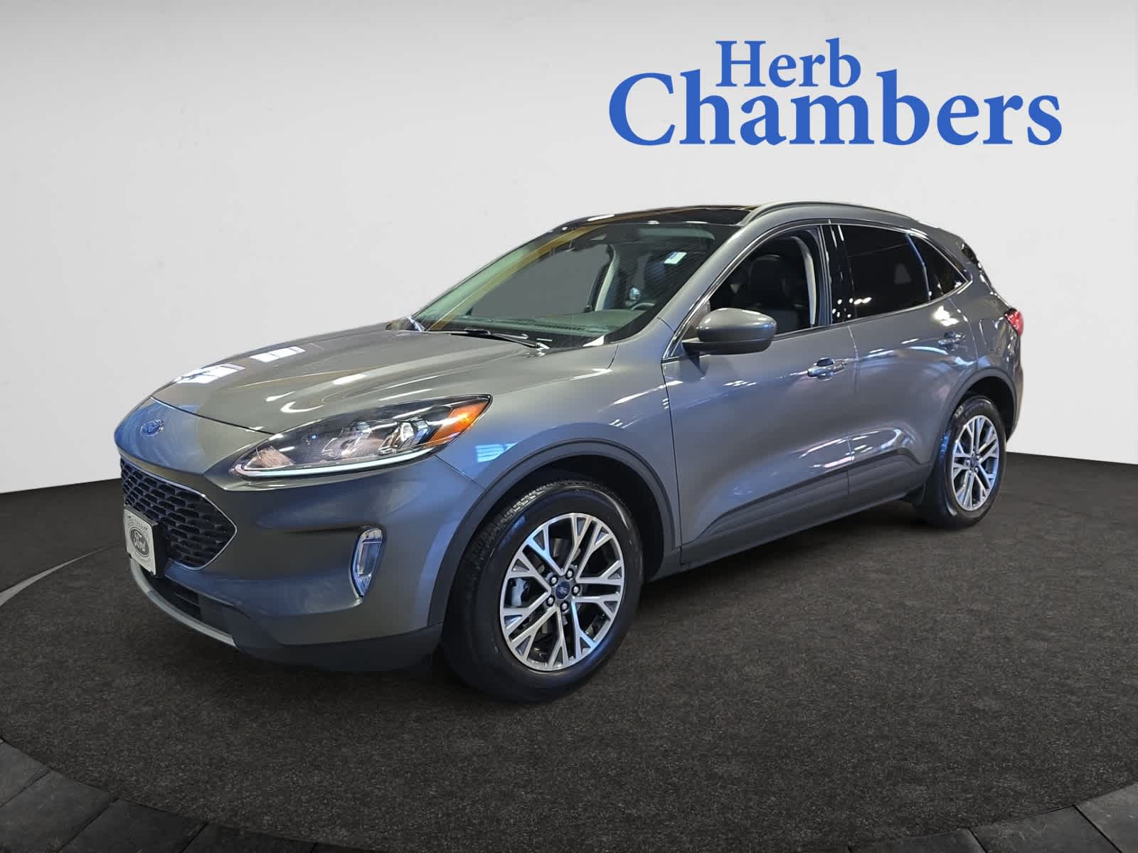 used 2022 Ford Escape car, priced at $24,487