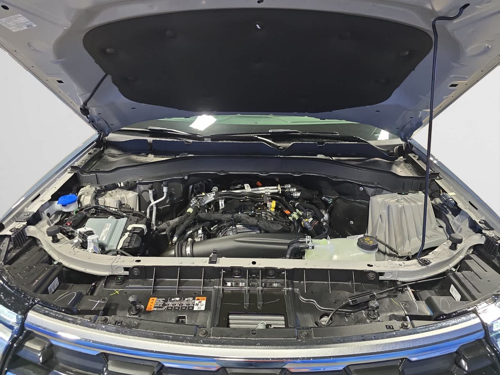 new 2025 Ford Explorer car, priced at $48,795