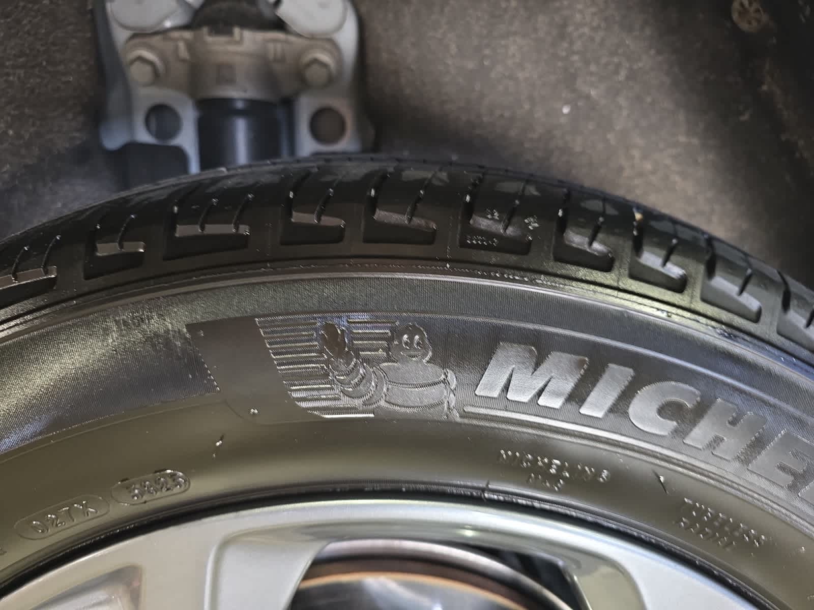 used 2023 Ford Escape car, priced at $25,247