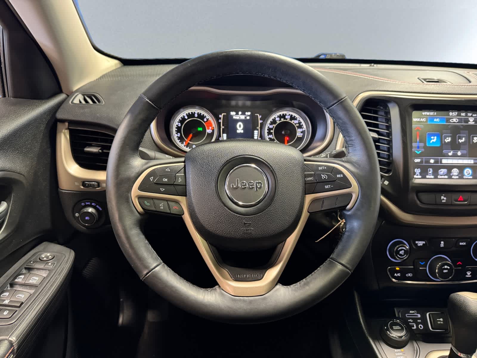 used 2016 Jeep Cherokee car, priced at $13,451