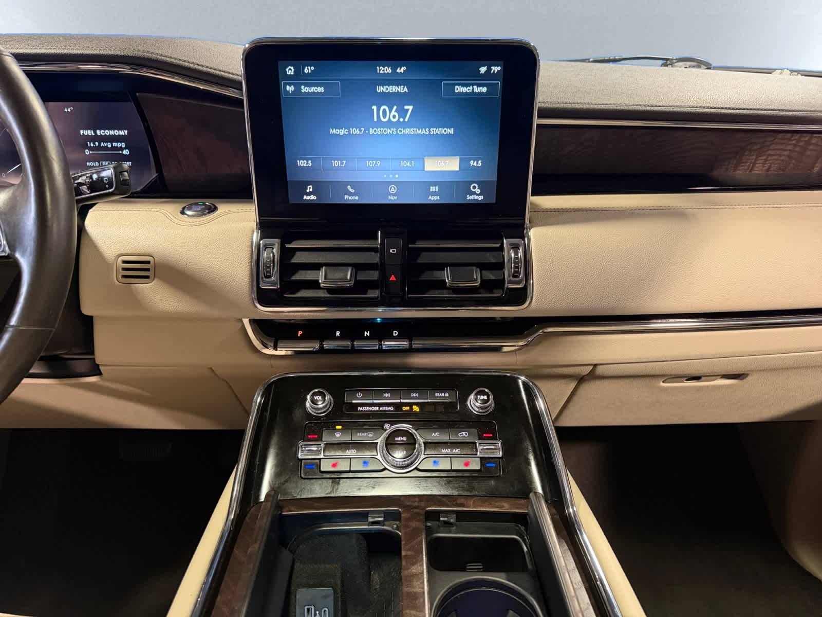 used 2021 Lincoln Navigator car, priced at $46,988