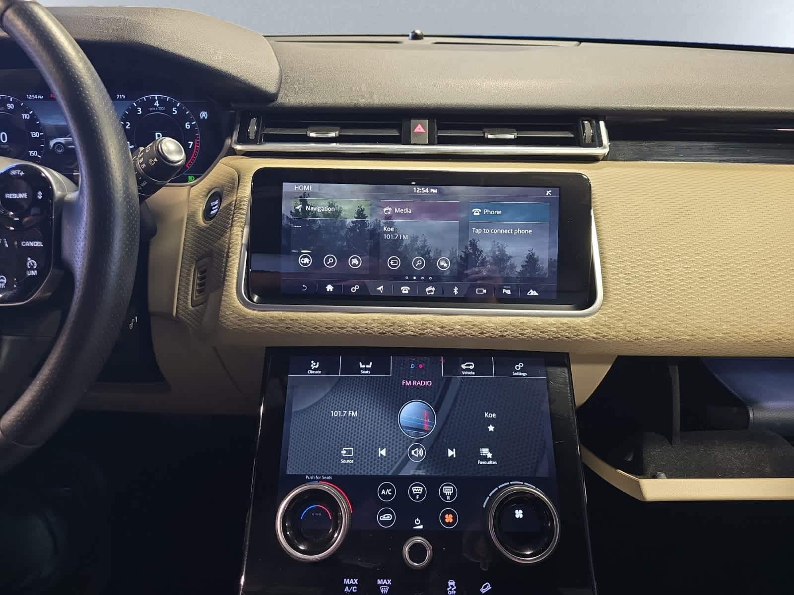 used 2019 Land Rover Range Rover Velar car, priced at $23,068