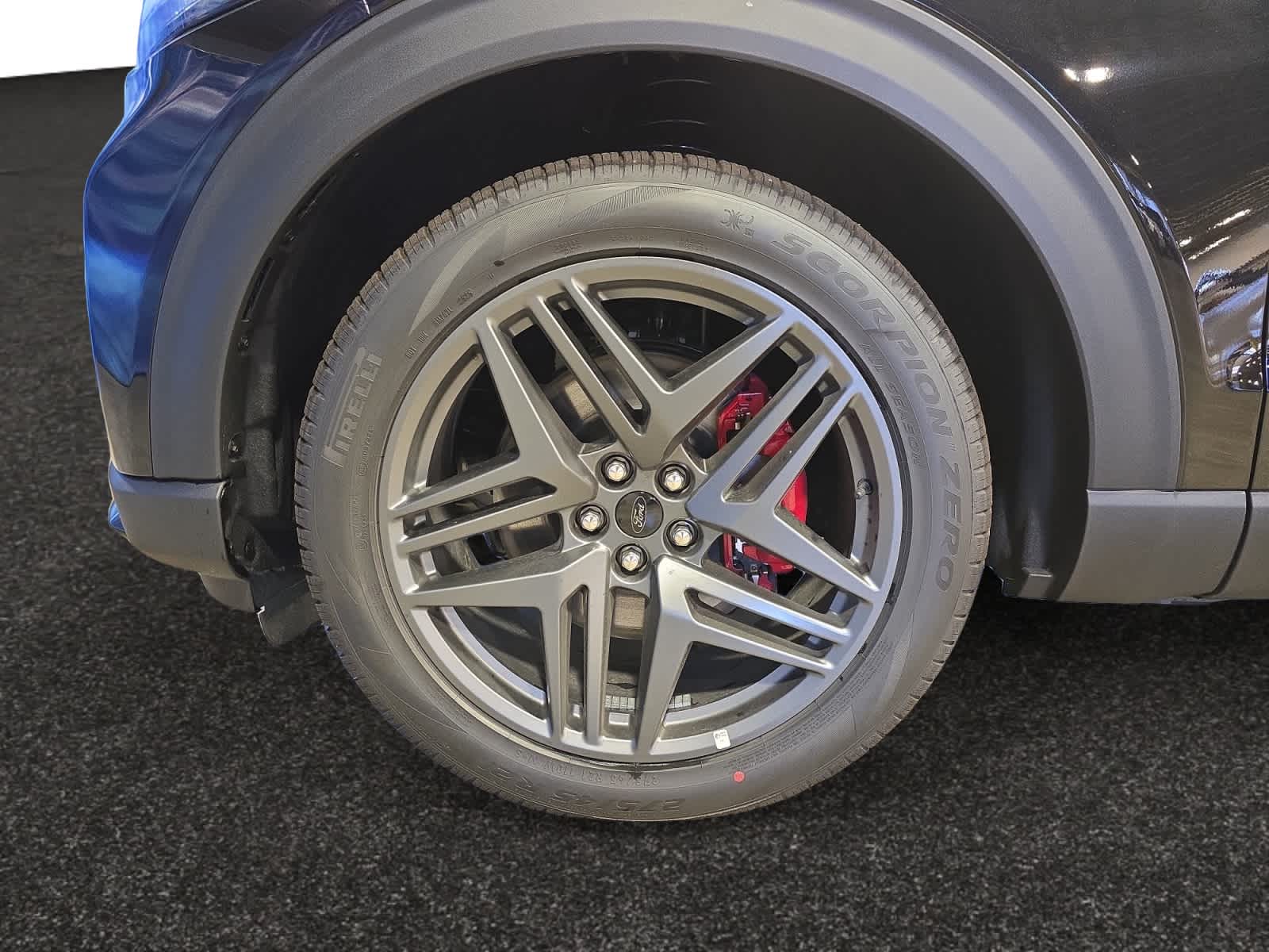 new 2025 Ford Explorer car, priced at $61,460