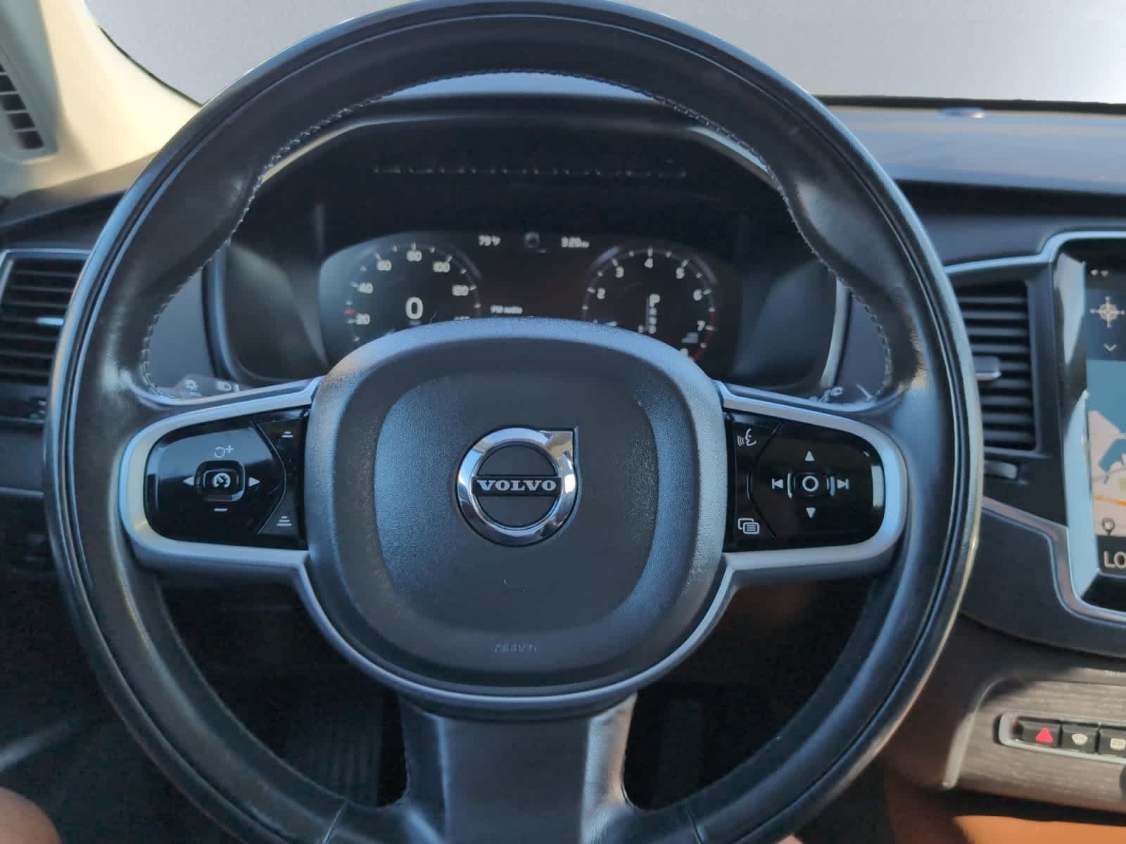 used 2020 Volvo XC90 car, priced at $24,887