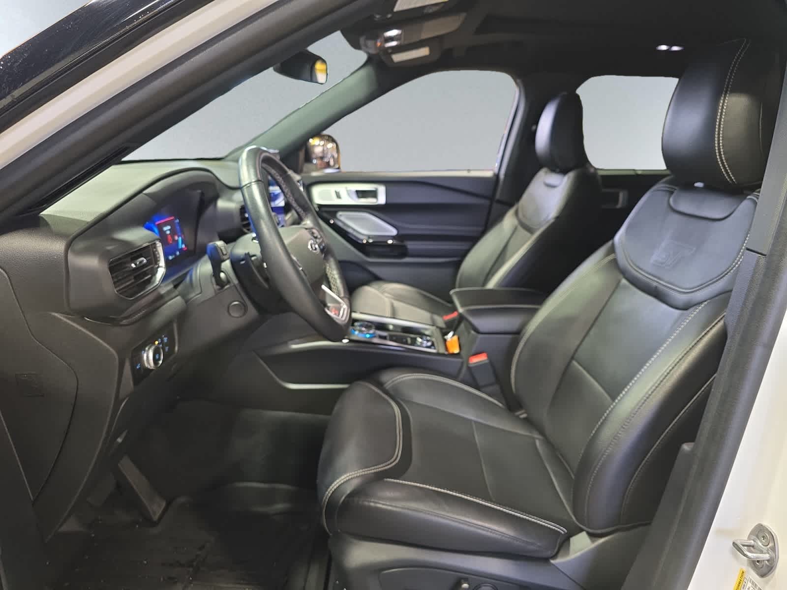 used 2022 Ford Explorer car, priced at $40,483