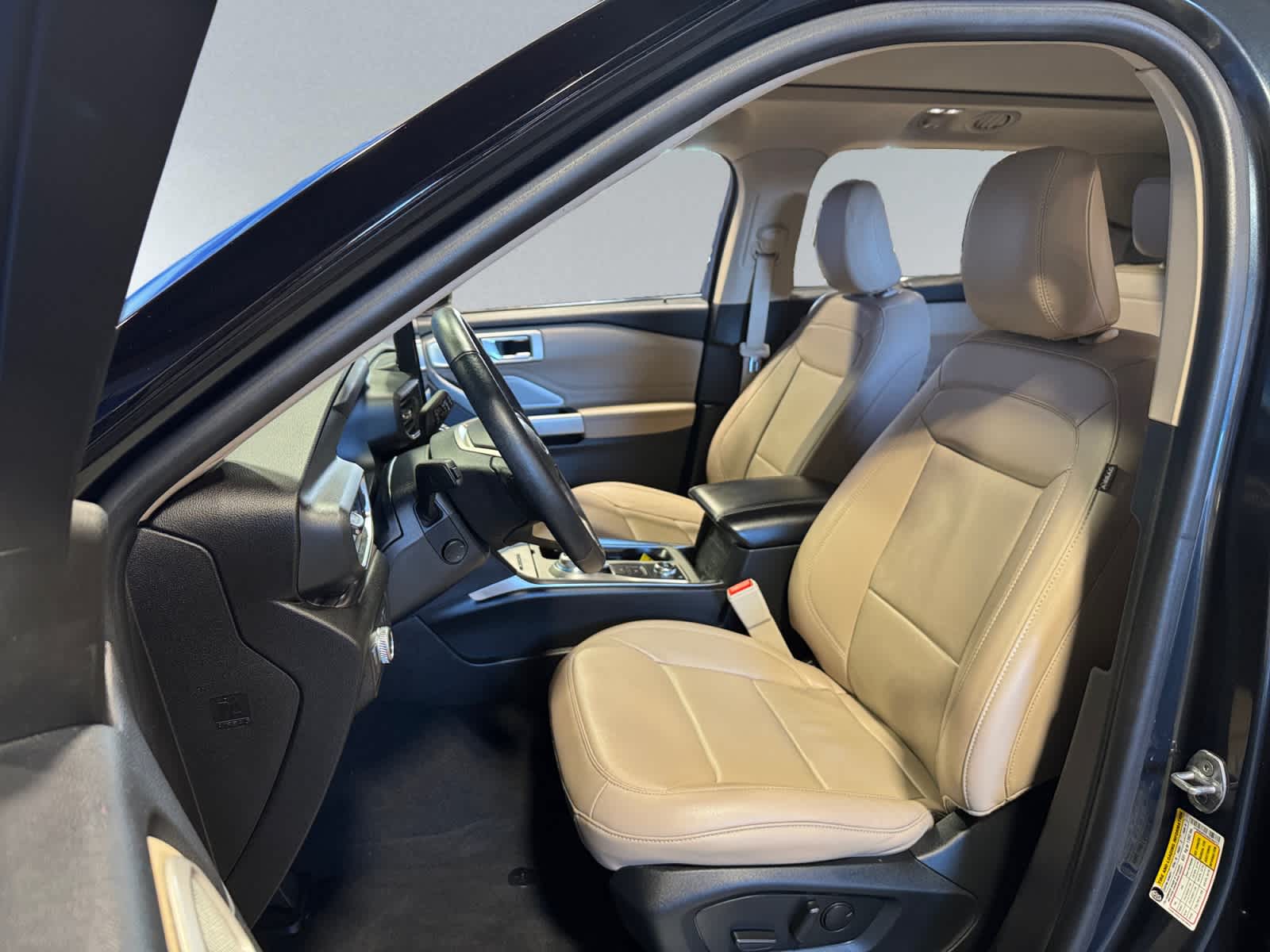 used 2022 Ford Explorer car, priced at $36,947