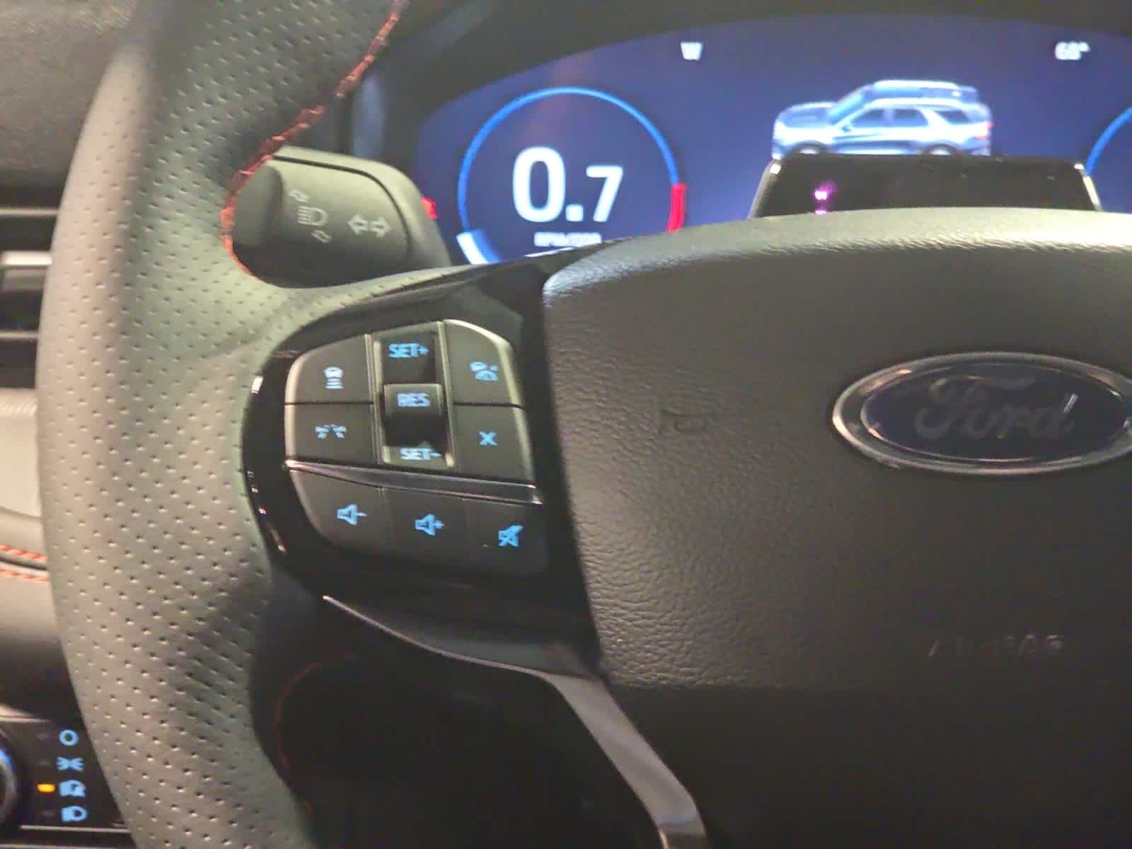 new 2025 Ford Explorer car, priced at $51,468