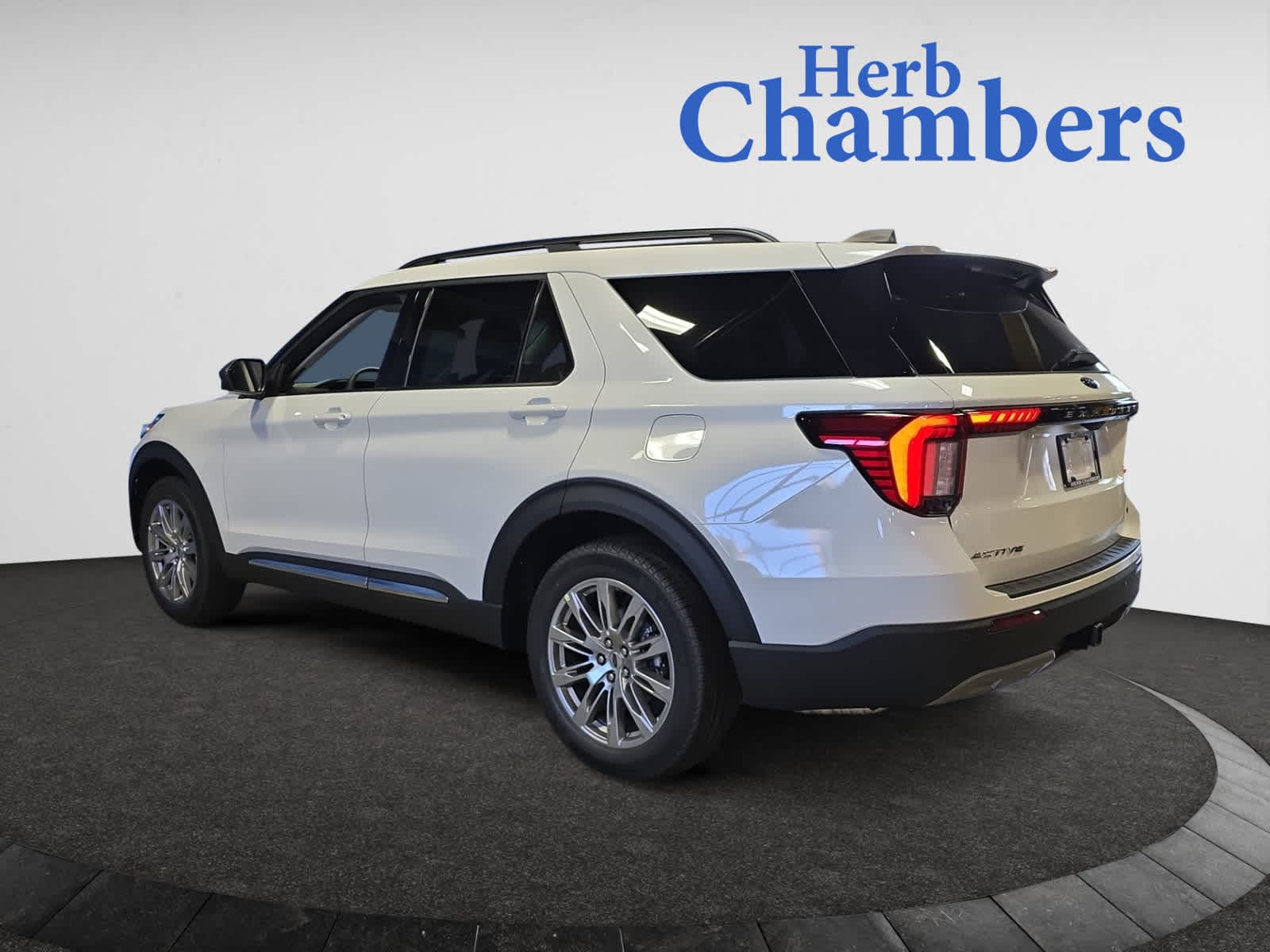 new 2025 Ford Explorer car, priced at $51,235