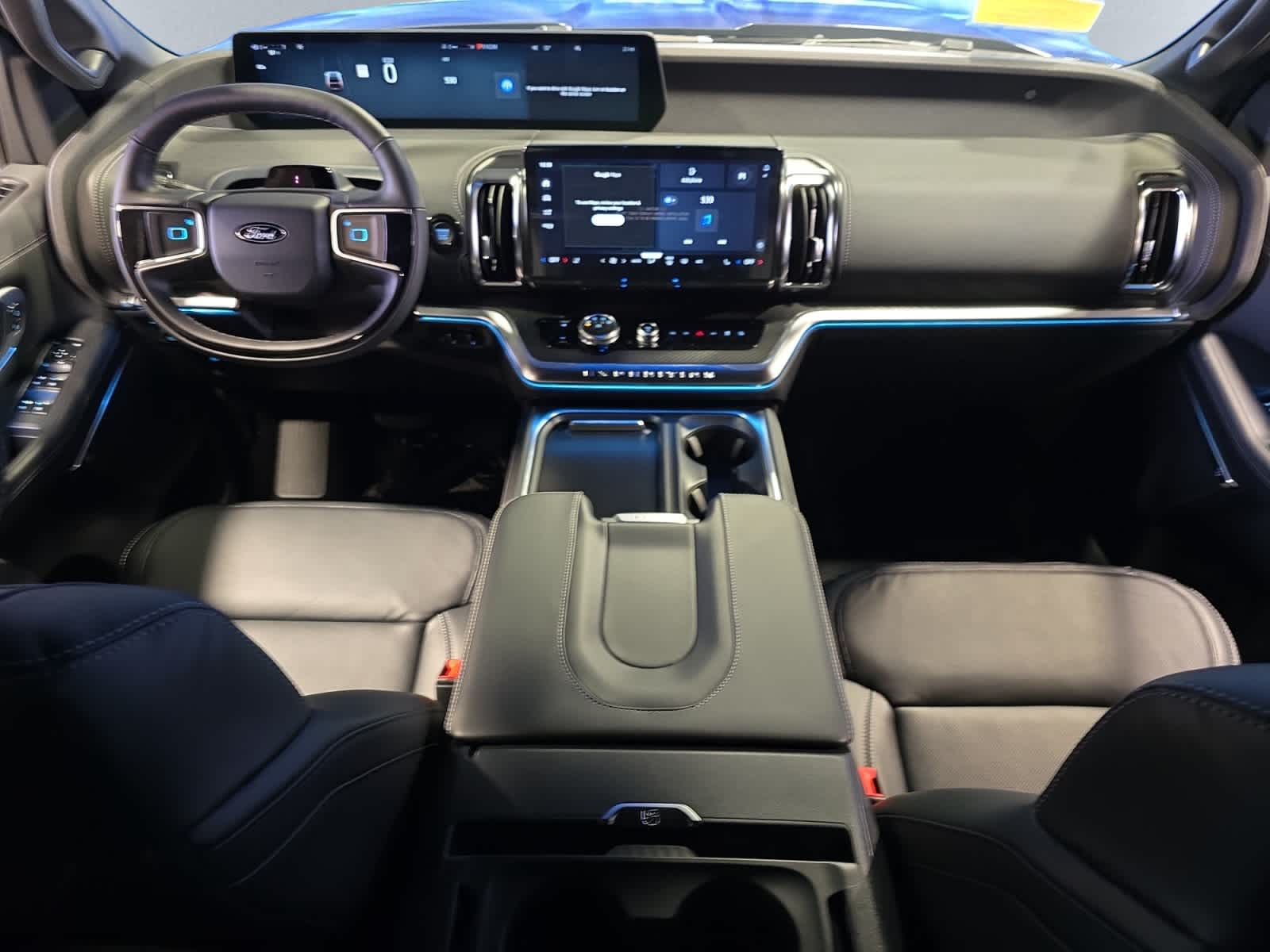 new 2025 Ford Expedition car, priced at $82,195